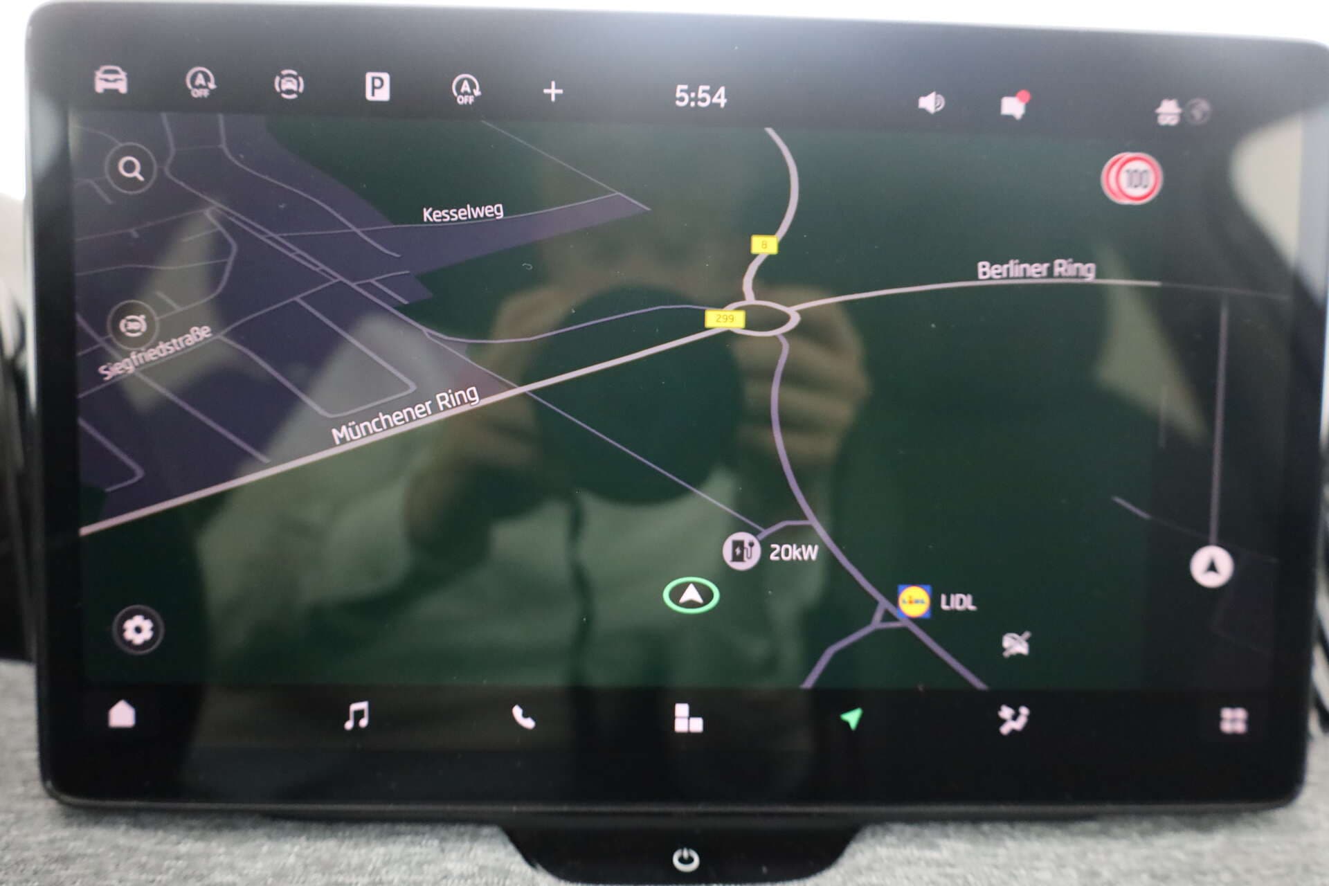 SKODA Superb Combi, photo 16 sur 17
