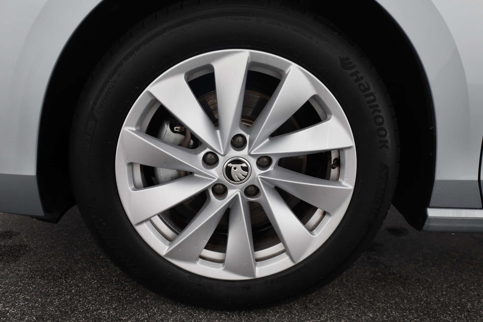 SKODA Superb Combi, photo 7 sur 17
