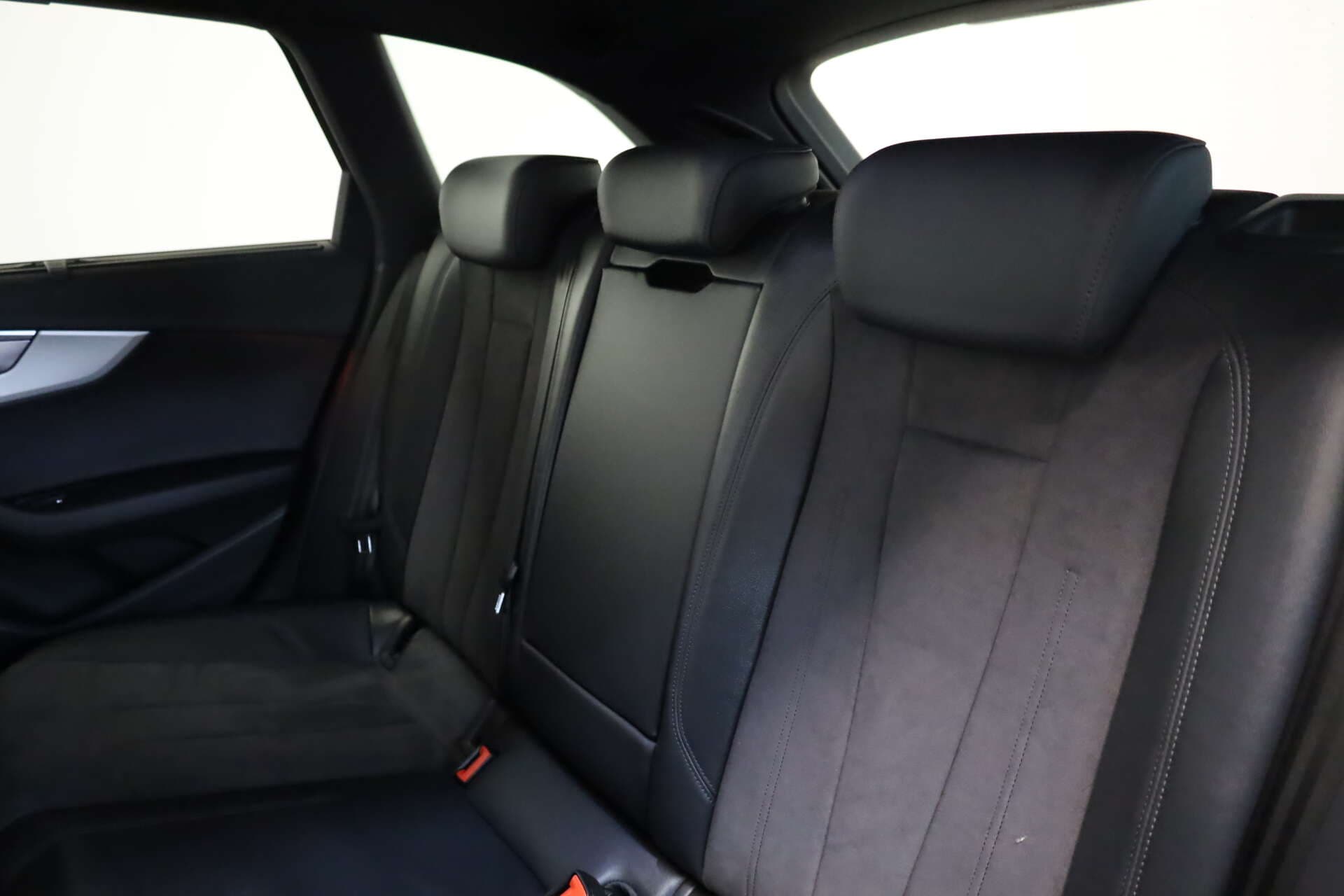 AUDI A4 Avant, photo 10 sur 17
