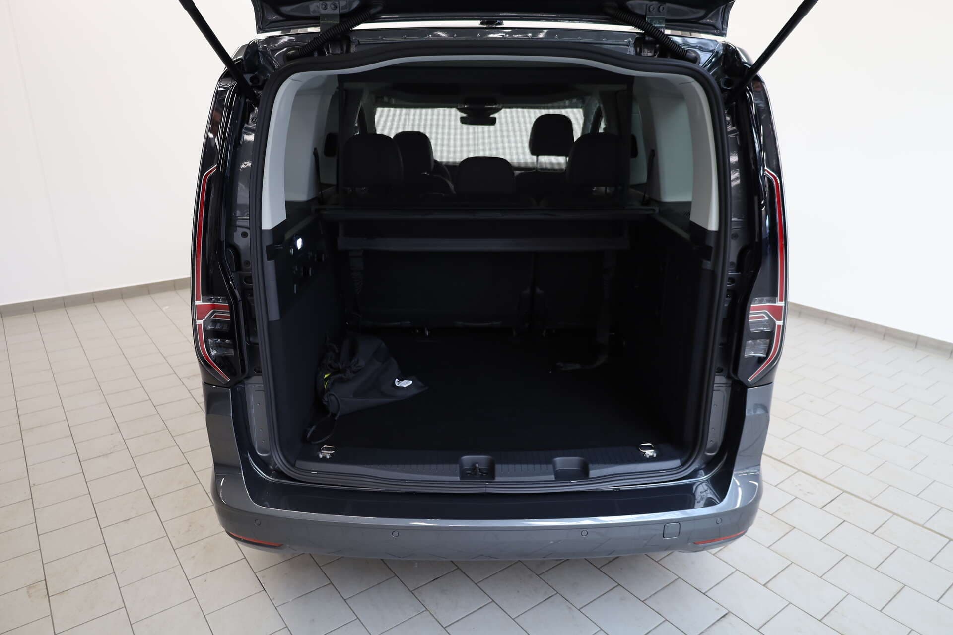 VOLKSWAGEN NUTZFAHRZEUGE Caddy, photo 14 sur 15