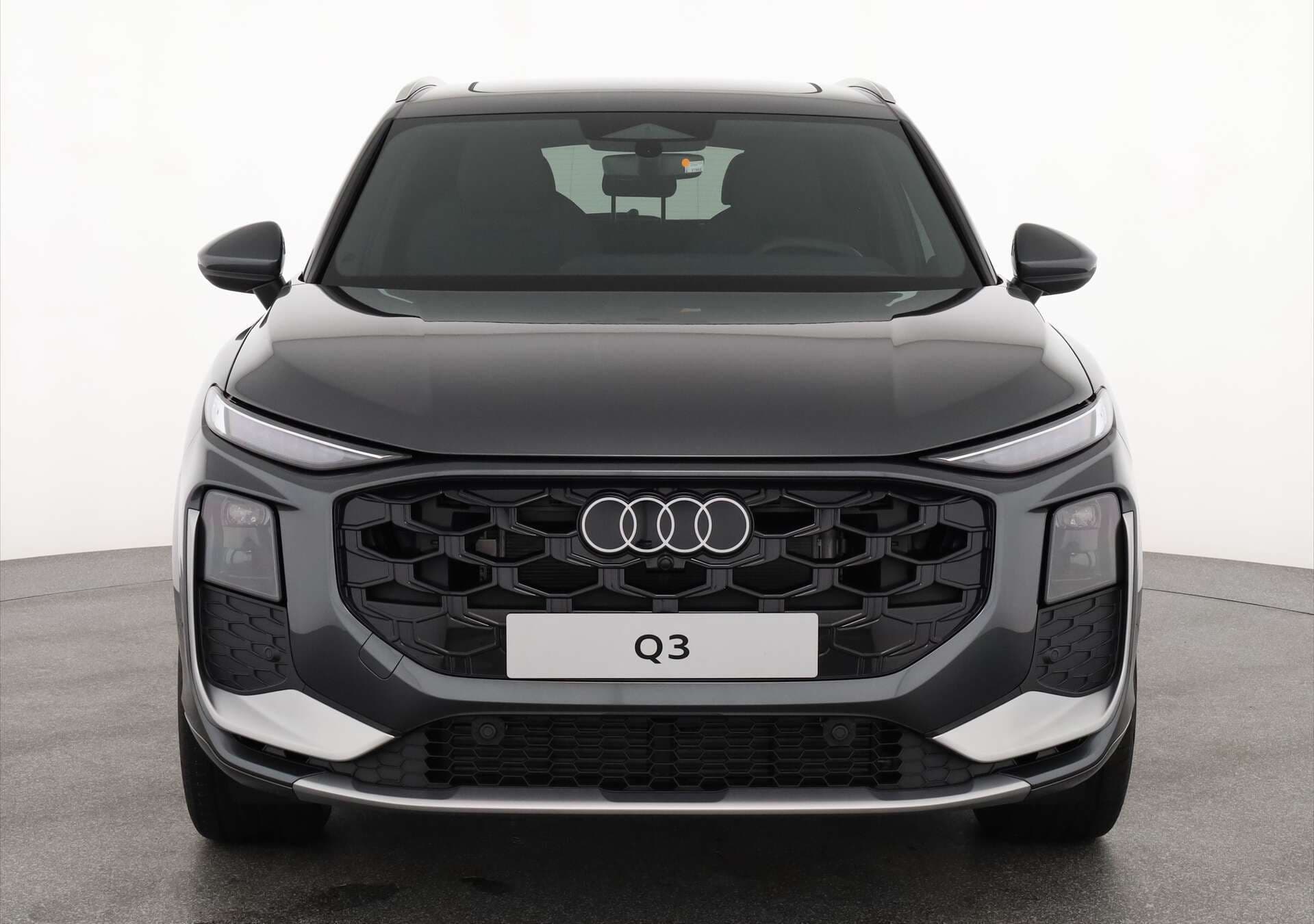 AUDI Q3, photo 2 sur 17
