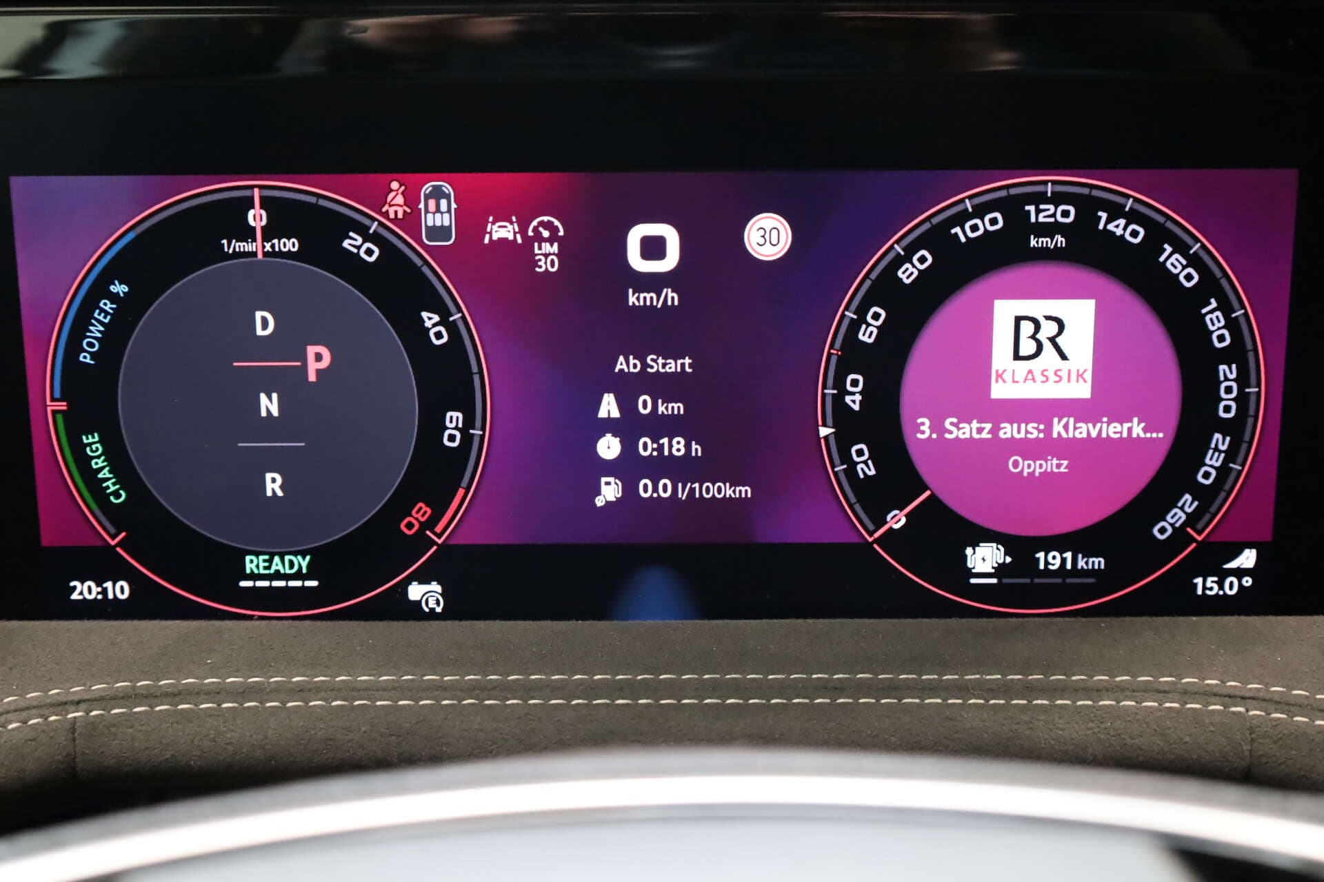 SKODA Superb Combi, photo 8 sur 13