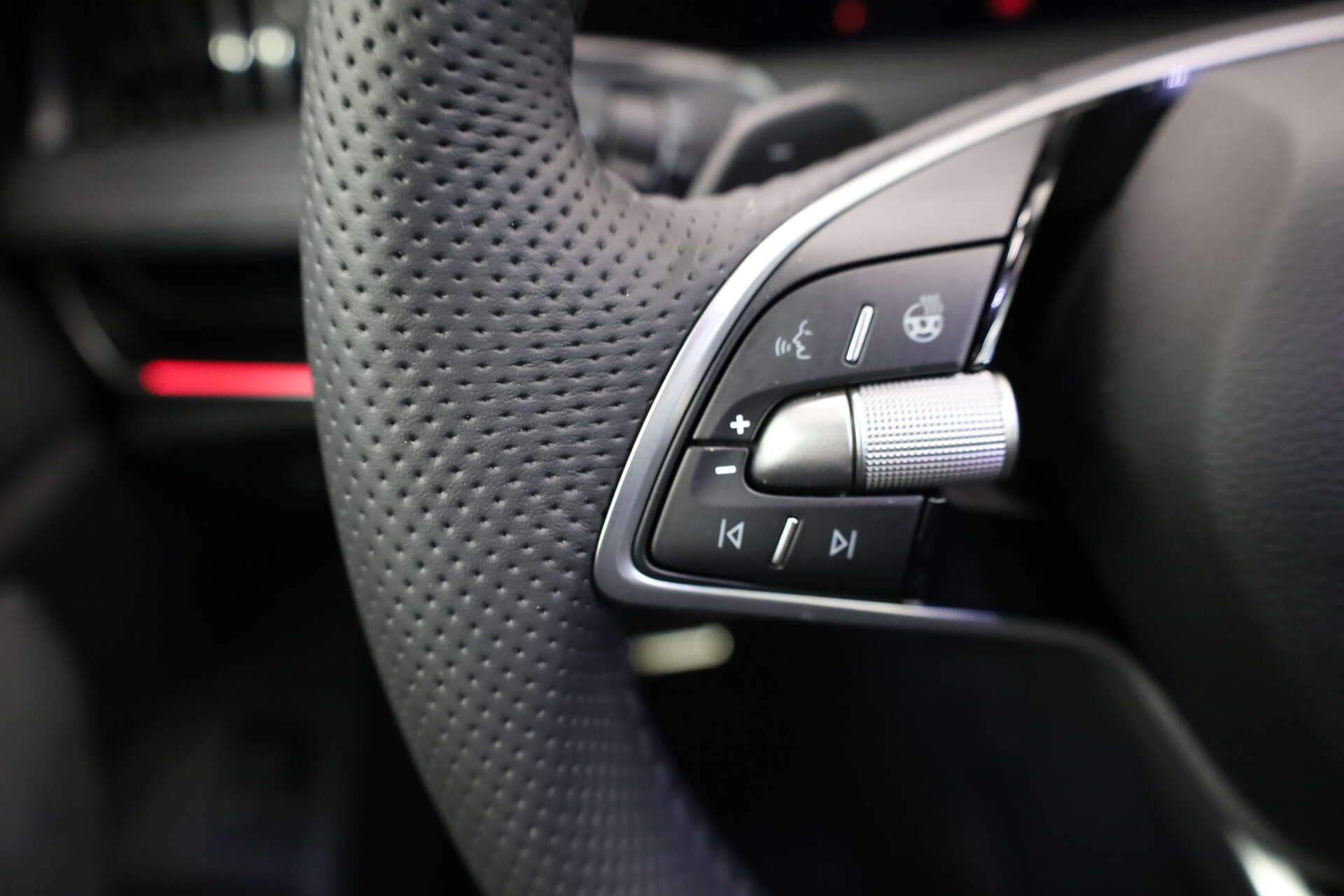 SKODA Superb, photo 9 sur 17