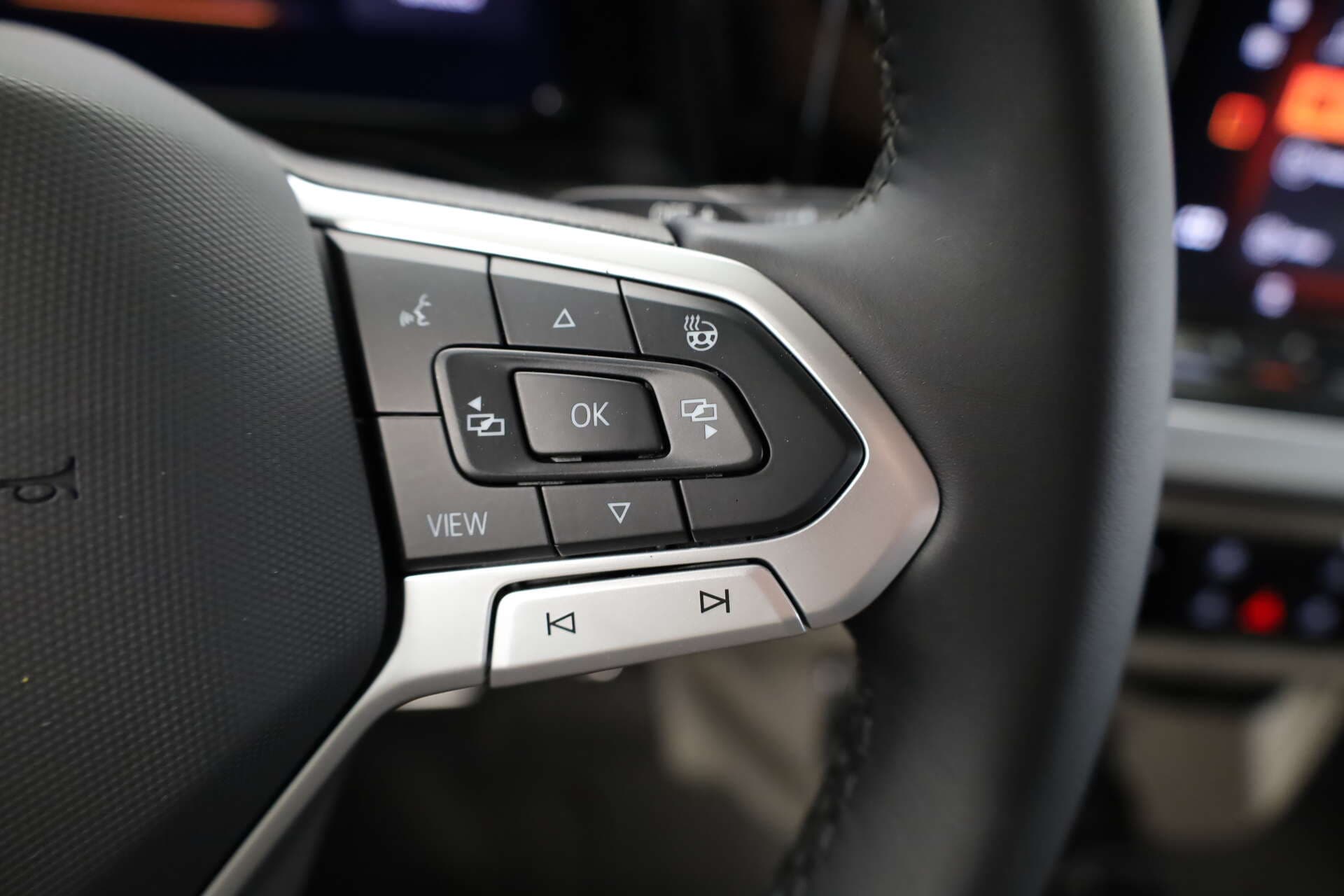 VOLKSWAGEN NUTZFAHRZEUGE T7 Multivan LÜ, photo 9 sur 16