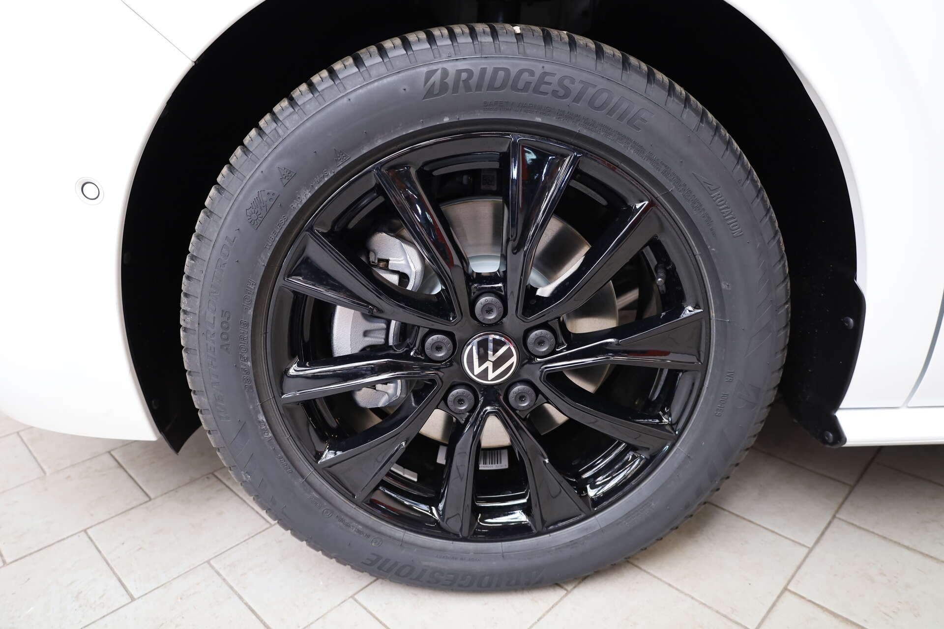 VOLKSWAGEN NUTZFAHRZEUGE T7 Multivan LÜ, photo 16 sur 16