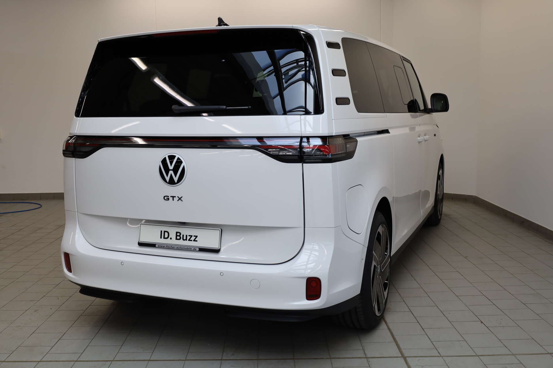 VOLKSWAGEN NUTZFAHRZEUGE ID.Buzz, photo 2 sur 16