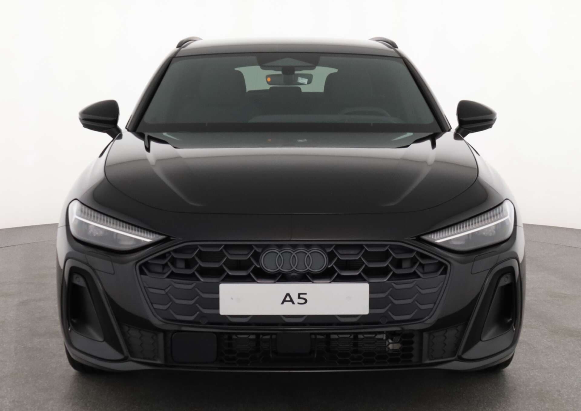 AUDI A5 Avant, photo 2 sur 17