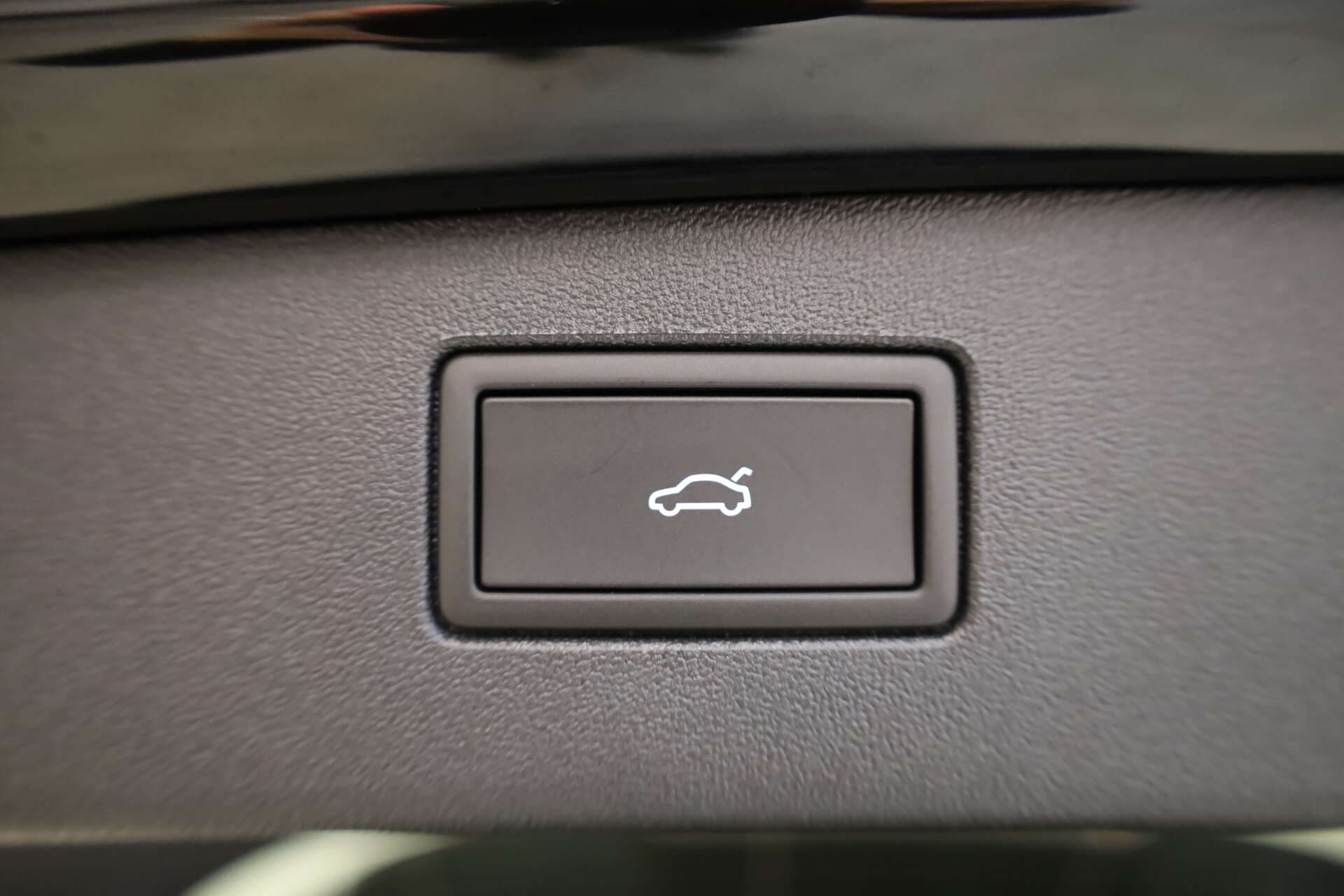 VOLKSWAGEN Tiguan, photo 15 sur 17