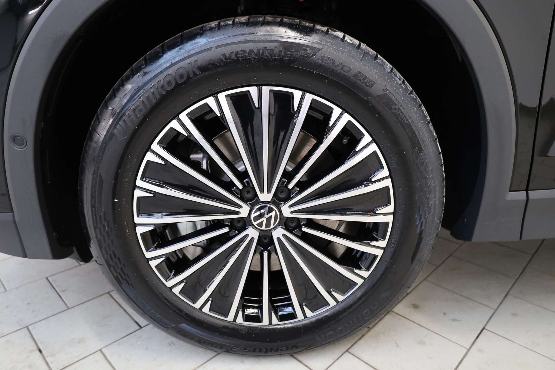 VOLKSWAGEN Tiguan, photo 17 sur 17