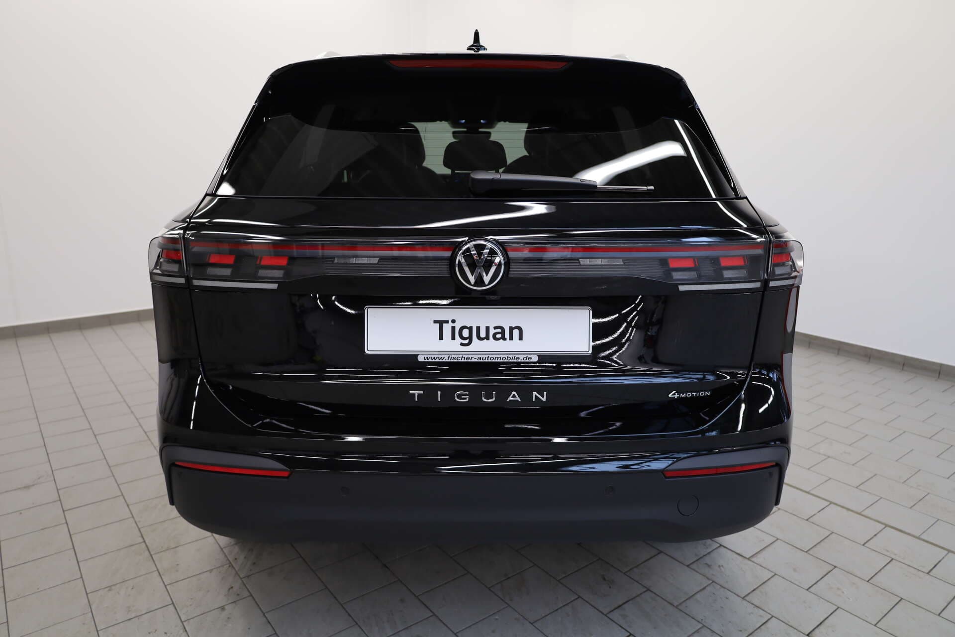 VOLKSWAGEN Tiguan, photo 3 sur 17