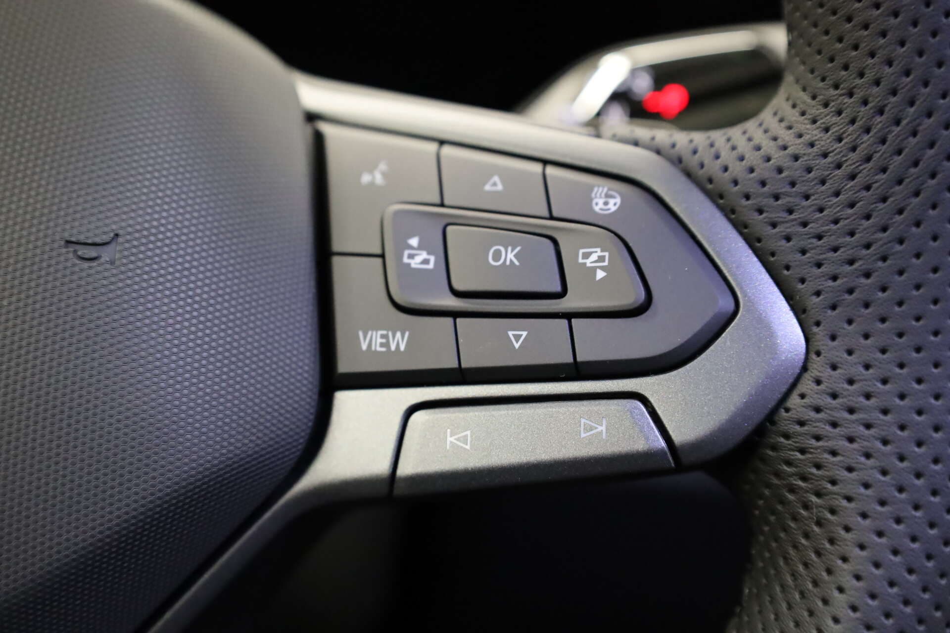 VOLKSWAGEN Tiguan, photo 10 sur 17