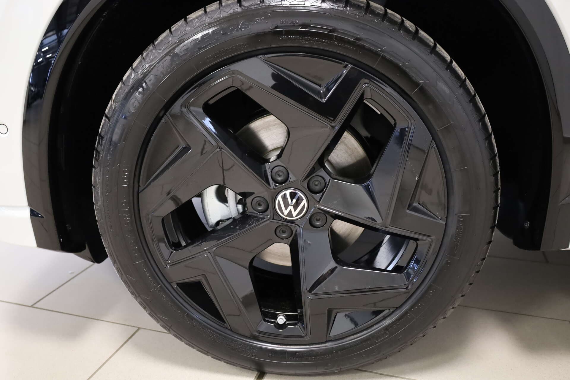 VOLKSWAGEN Tiguan, photo 17 sur 17