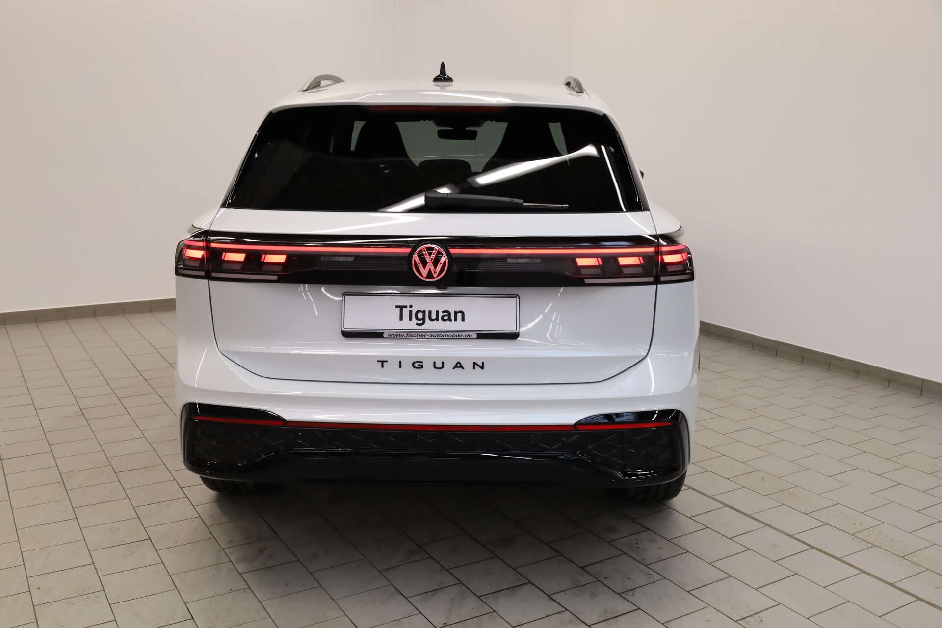 VOLKSWAGEN Tiguan, photo 4 sur 17