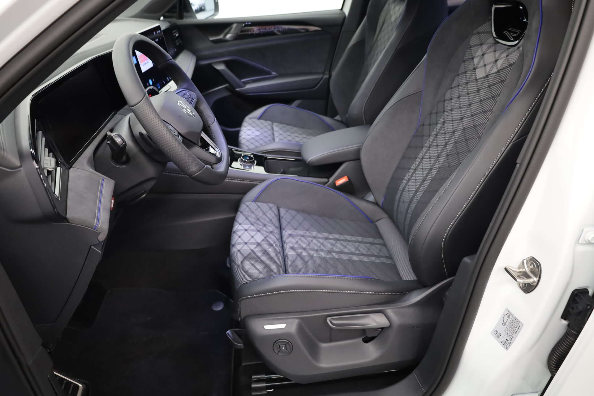 VOLKSWAGEN Tiguan, photo 5 sur 17