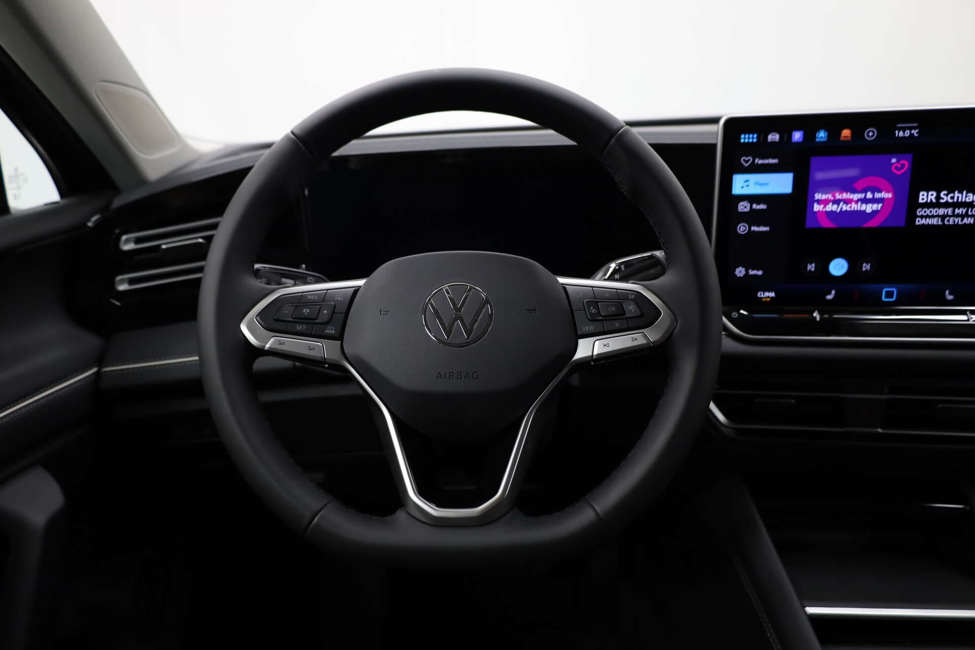 VOLKSWAGEN Tiguan, photo 6 sur 17