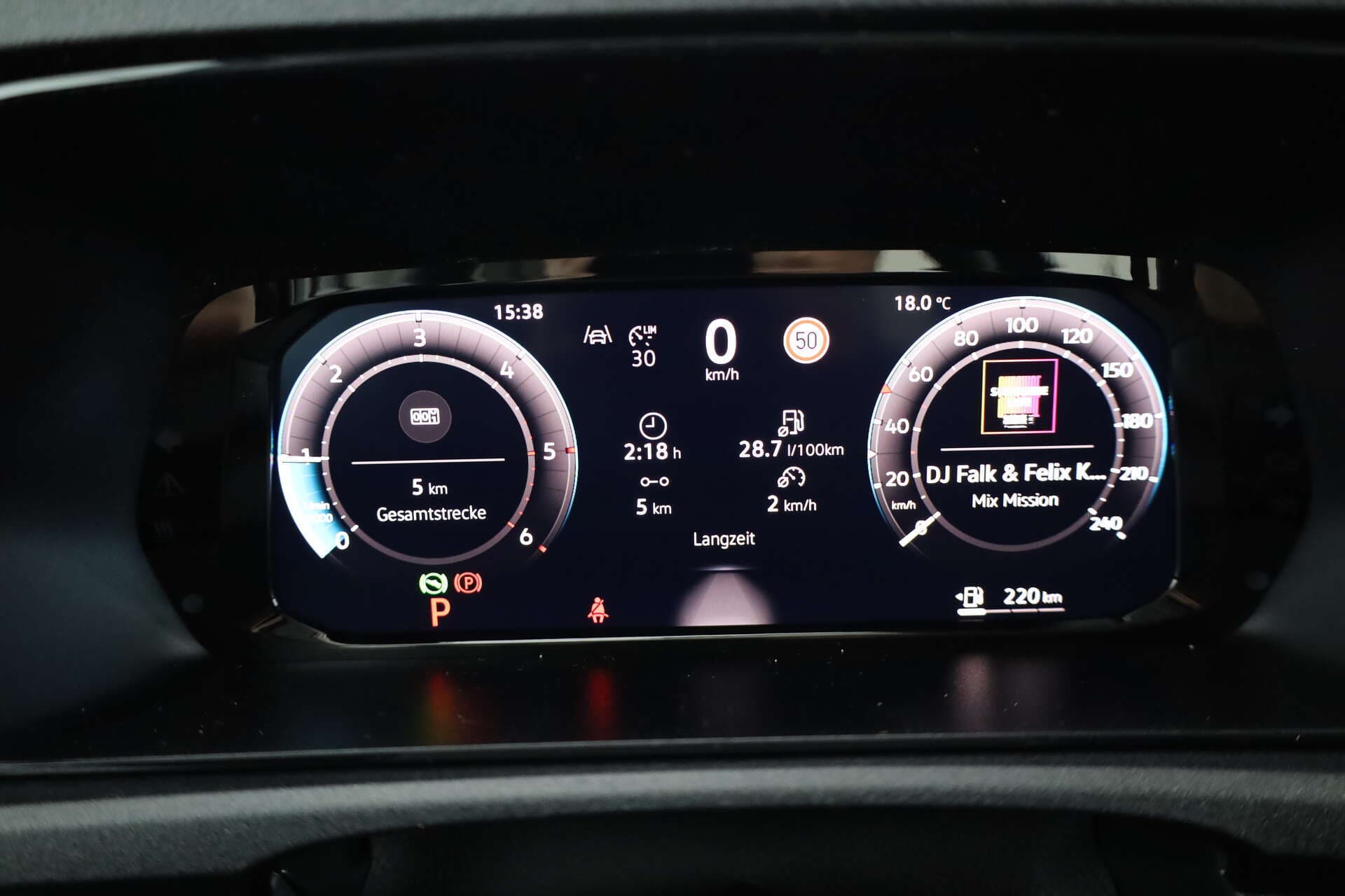 VOLKSWAGEN NUTZFAHRZEUGE Caddy Life, photo 12 sur 17