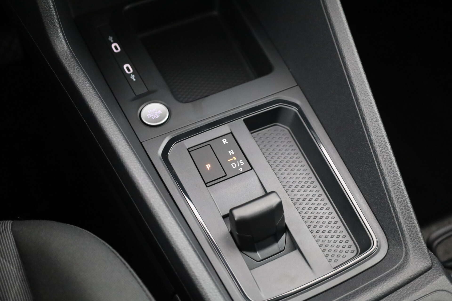 VOLKSWAGEN NUTZFAHRZEUGE Caddy Maxi, photo 15 sur 16