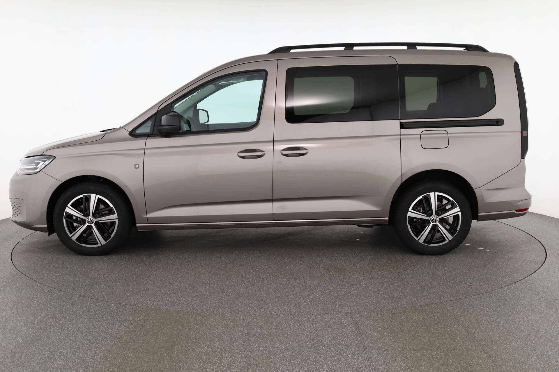 VOLKSWAGEN NUTZFAHRZEUGE Caddy Maxi, photo 4 sur 16