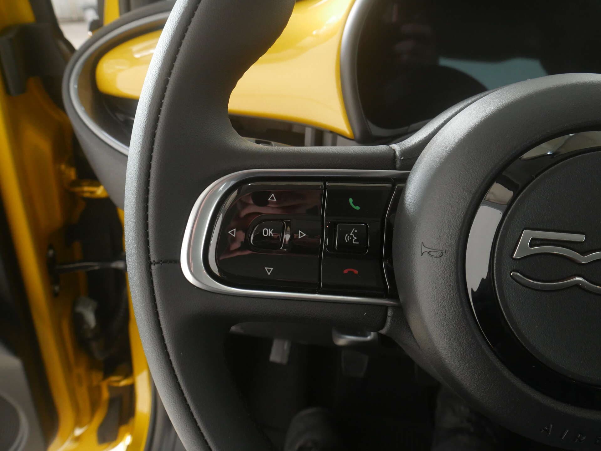 FIAT 500 Hybrid, photo 16 sur 17