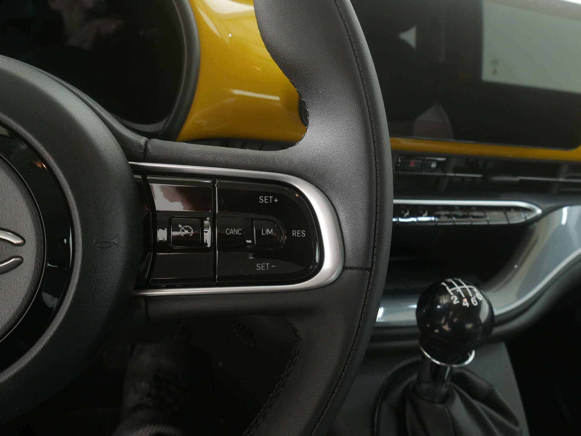FIAT 500 Hybrid, photo 17 sur 17