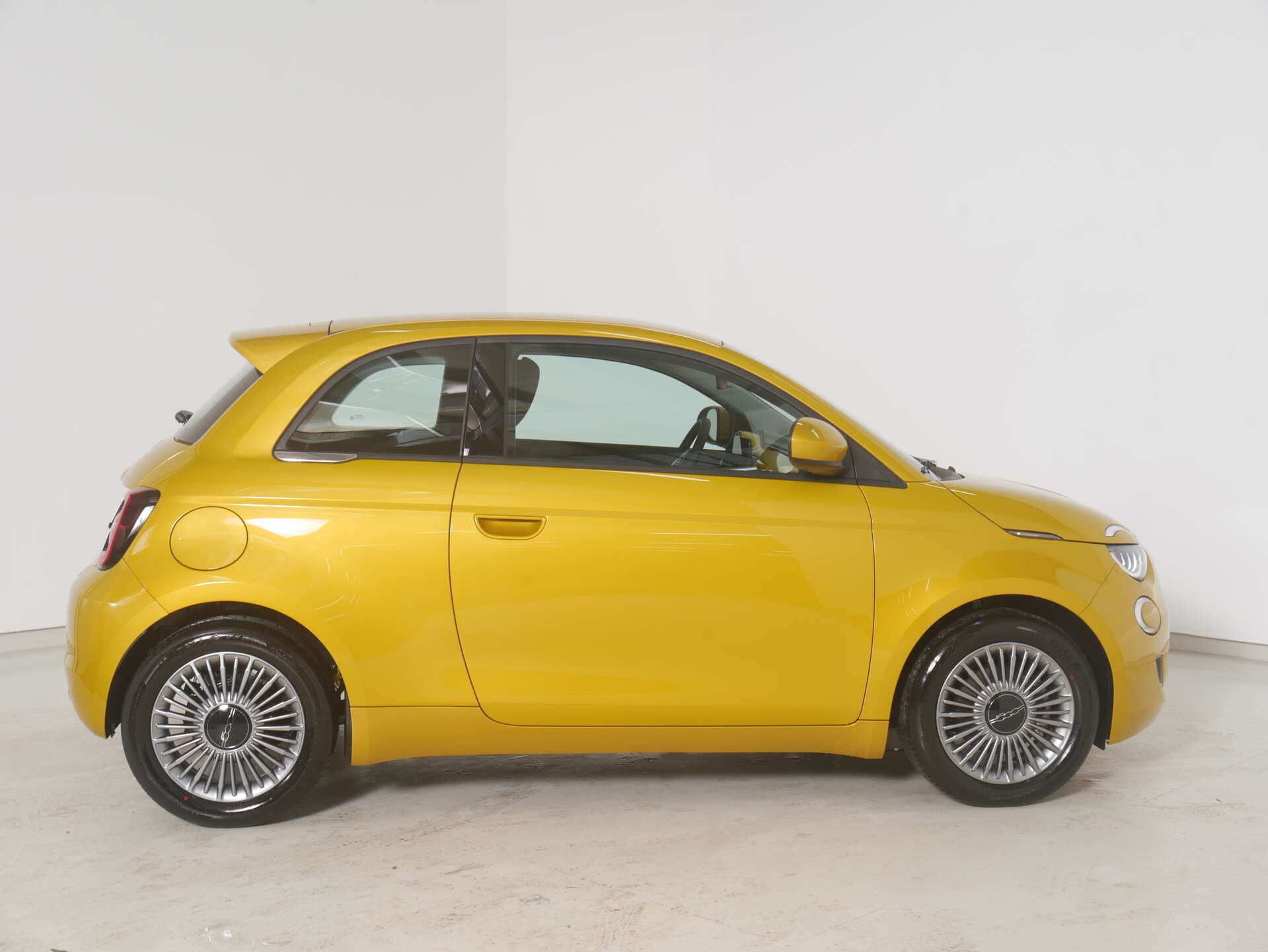 FIAT 500 Hybrid, photo 5 sur 17