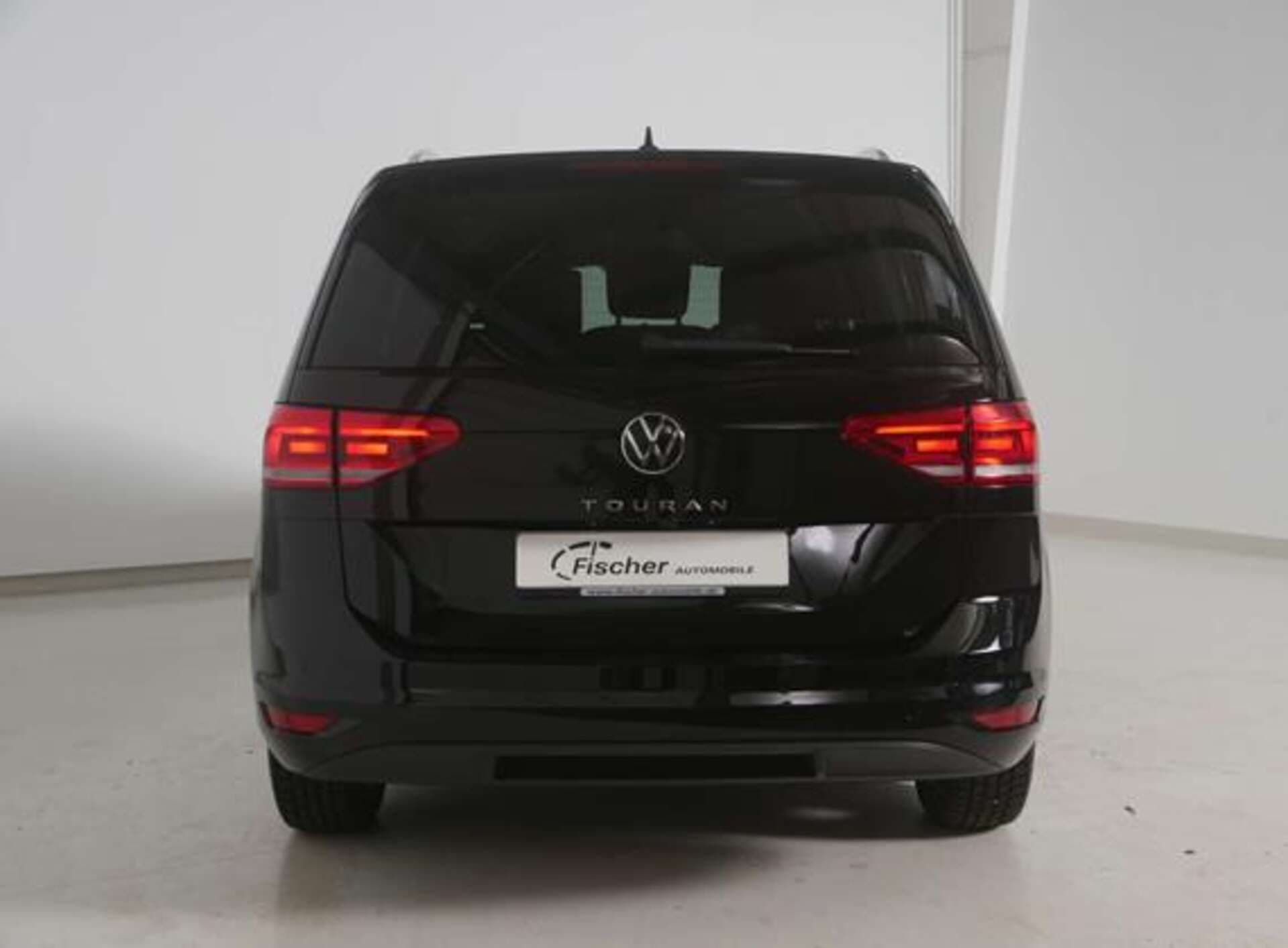 VOLKSWAGEN Touran, photo 6 sur 17