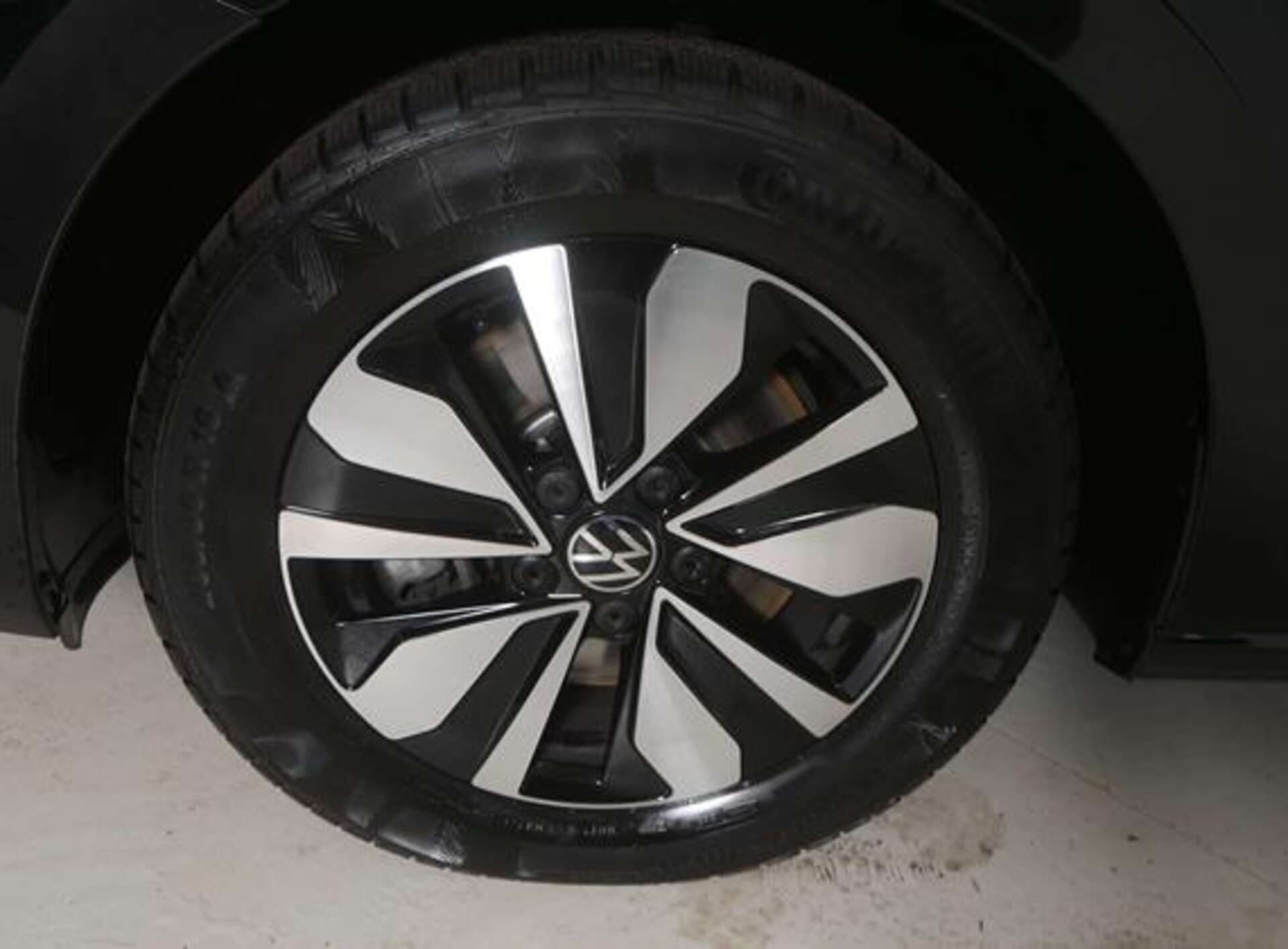 VOLKSWAGEN Touran, photo 7 sur 17