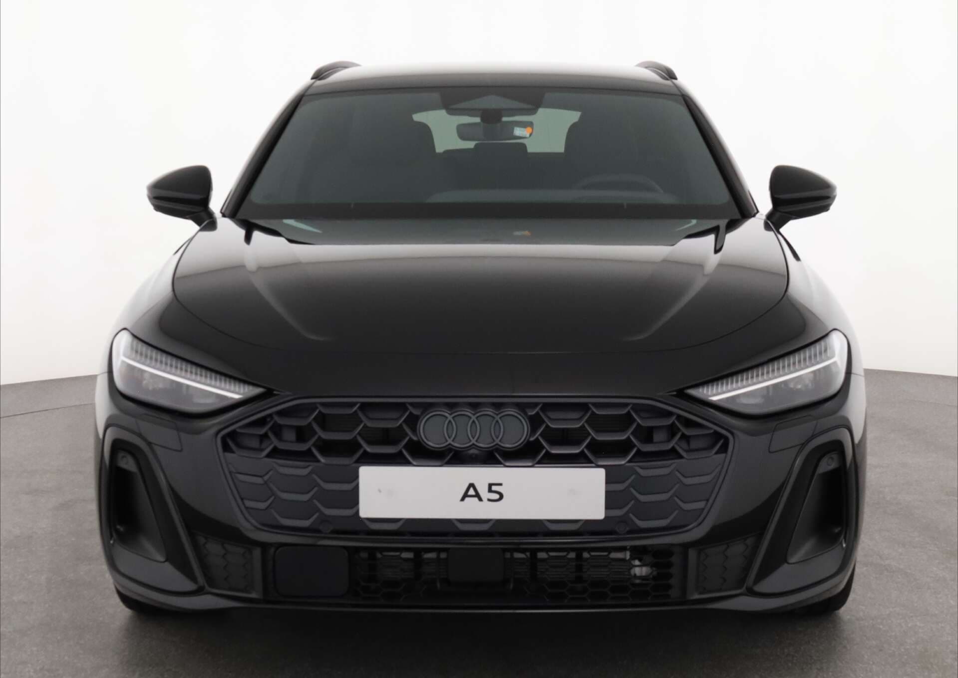 AUDI A5 Avant, photo 2 sur 17