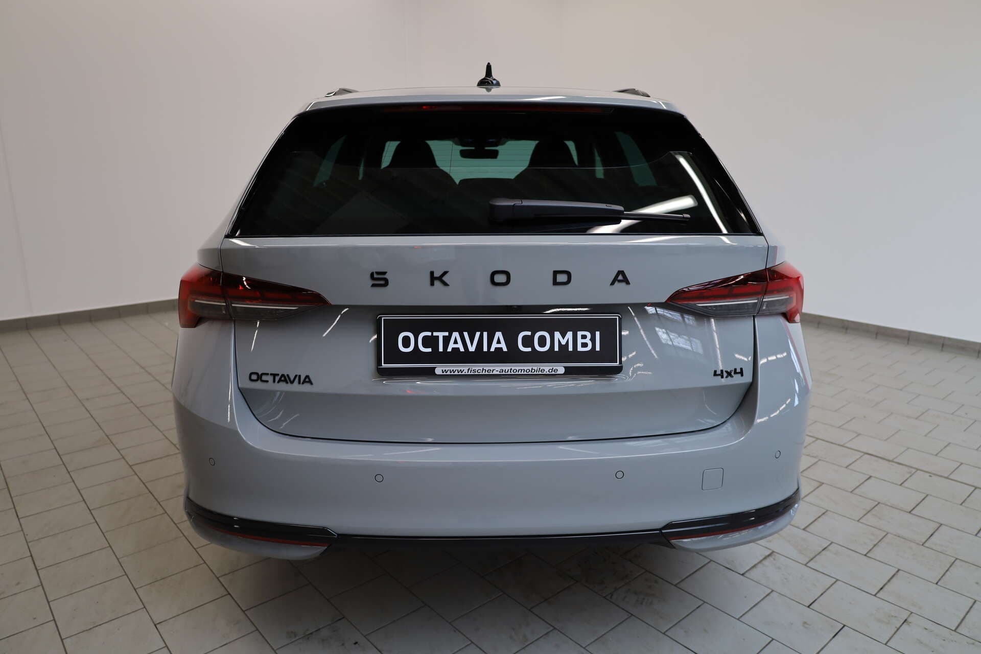 SKODA Octavia Combi, photo 4 sur 17