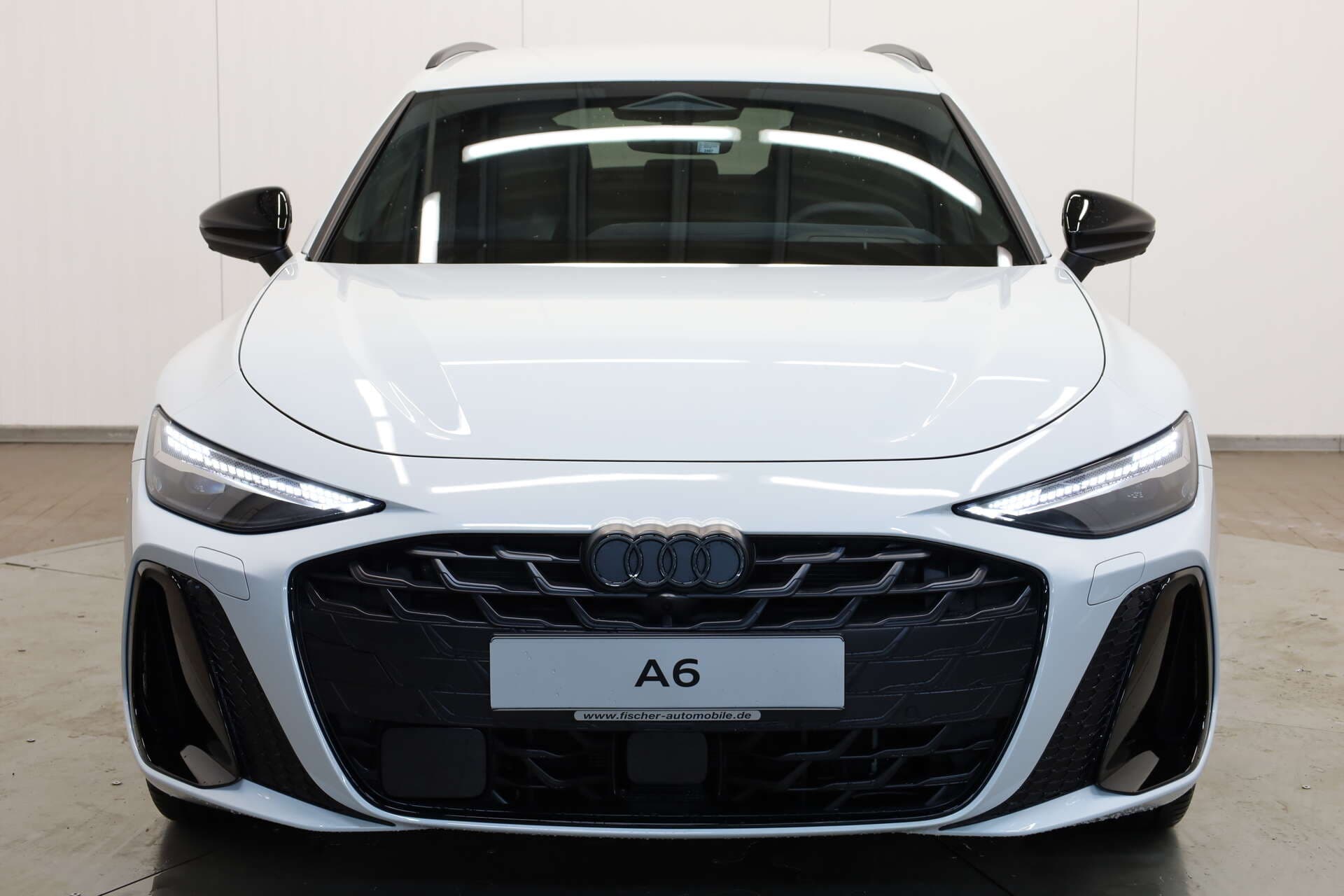 AUDI A6 Avant, photo 2 sur 17