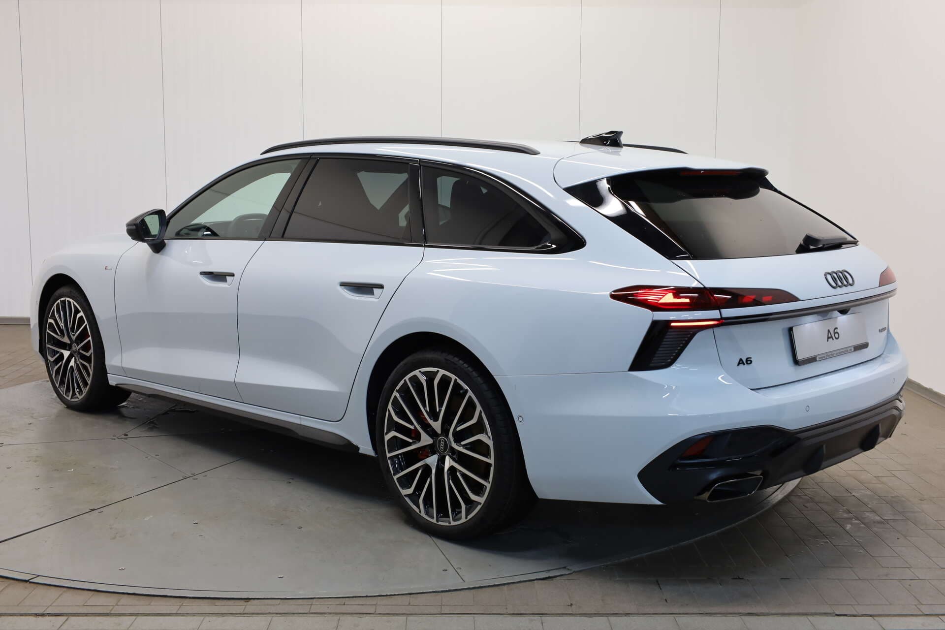 AUDI A6 Avant, photo 3 sur 17
