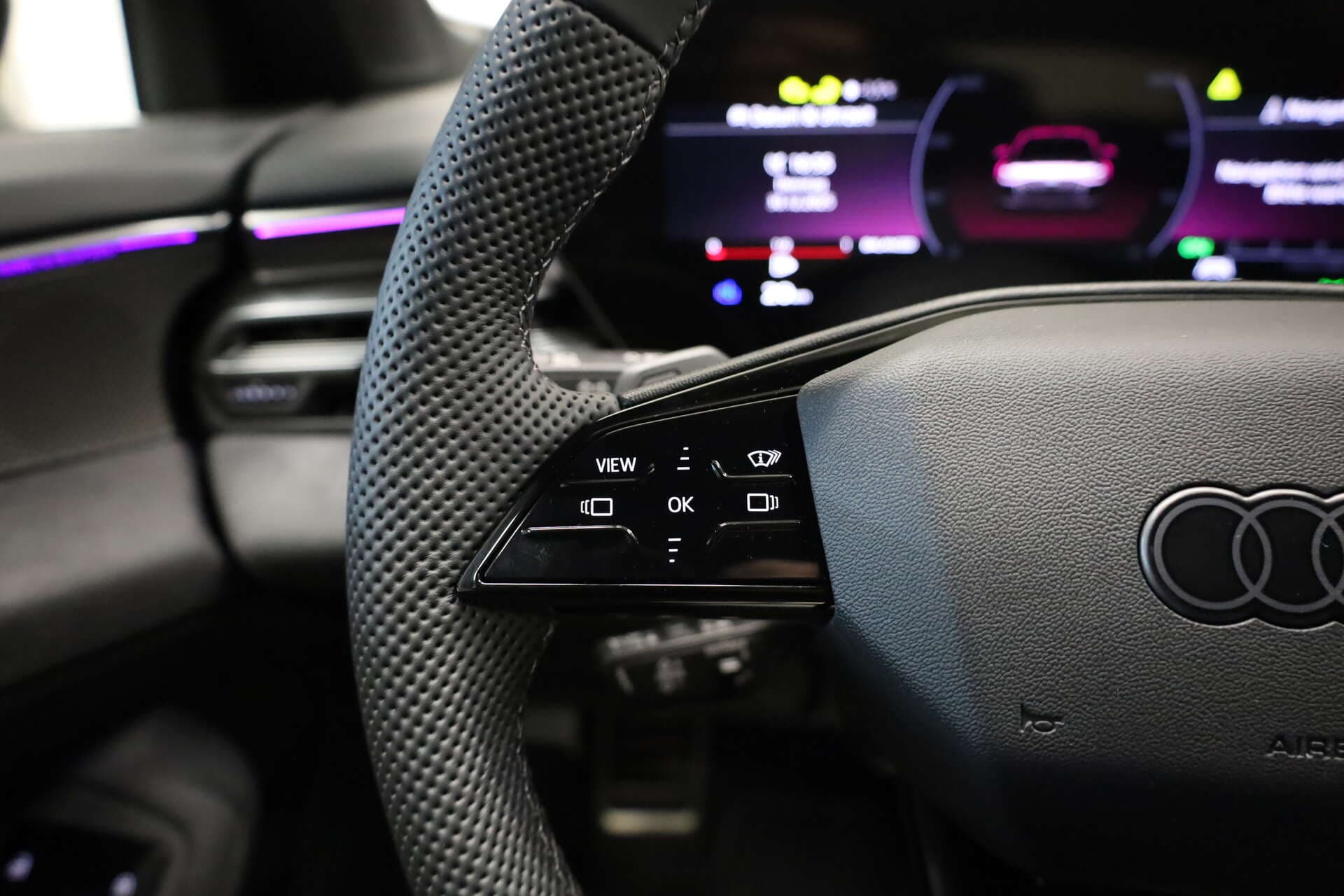 AUDI A6 Avant, photo 14 sur 17
