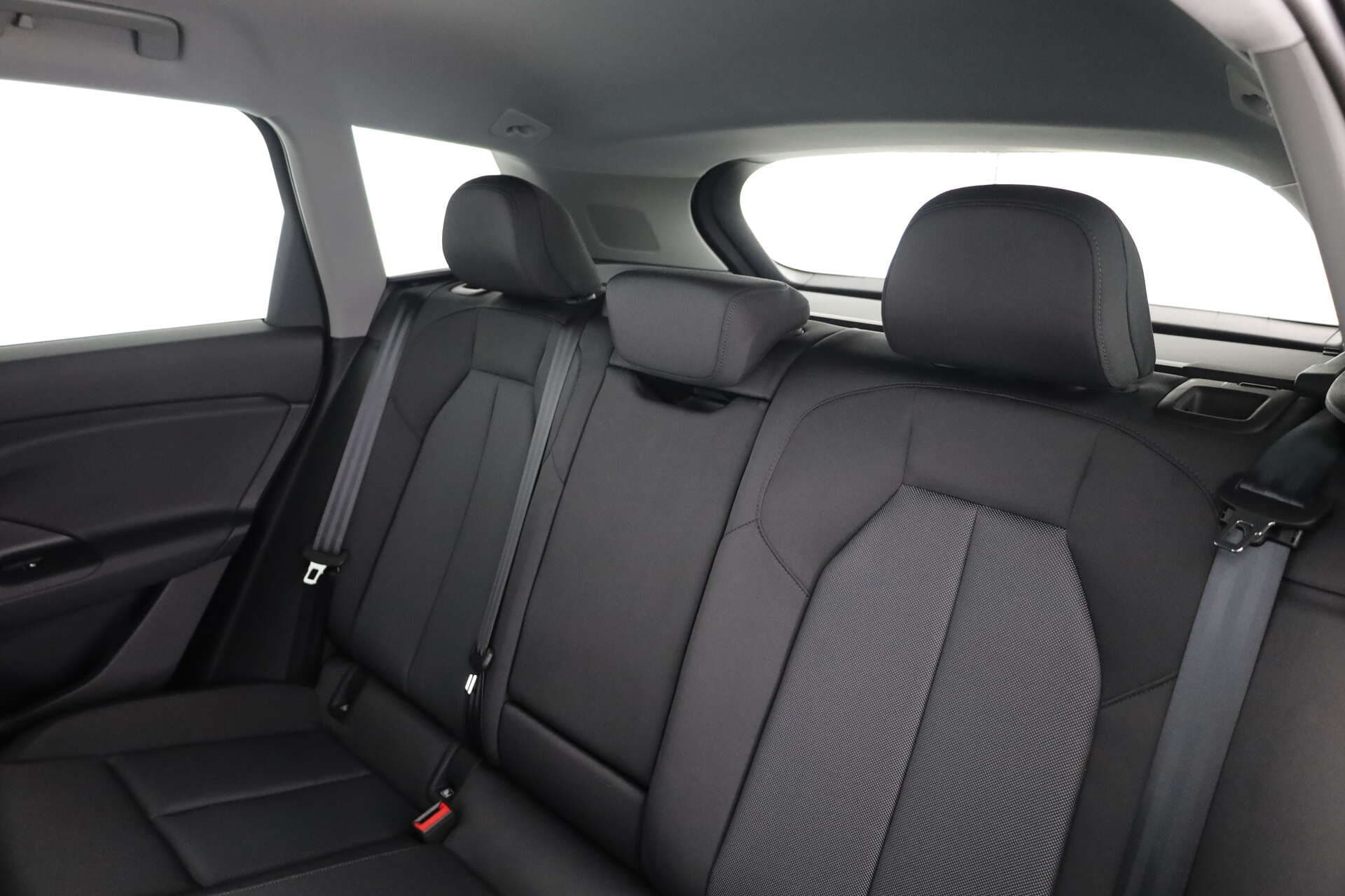 AUDI Q6 SUV, photo 10 sur 17