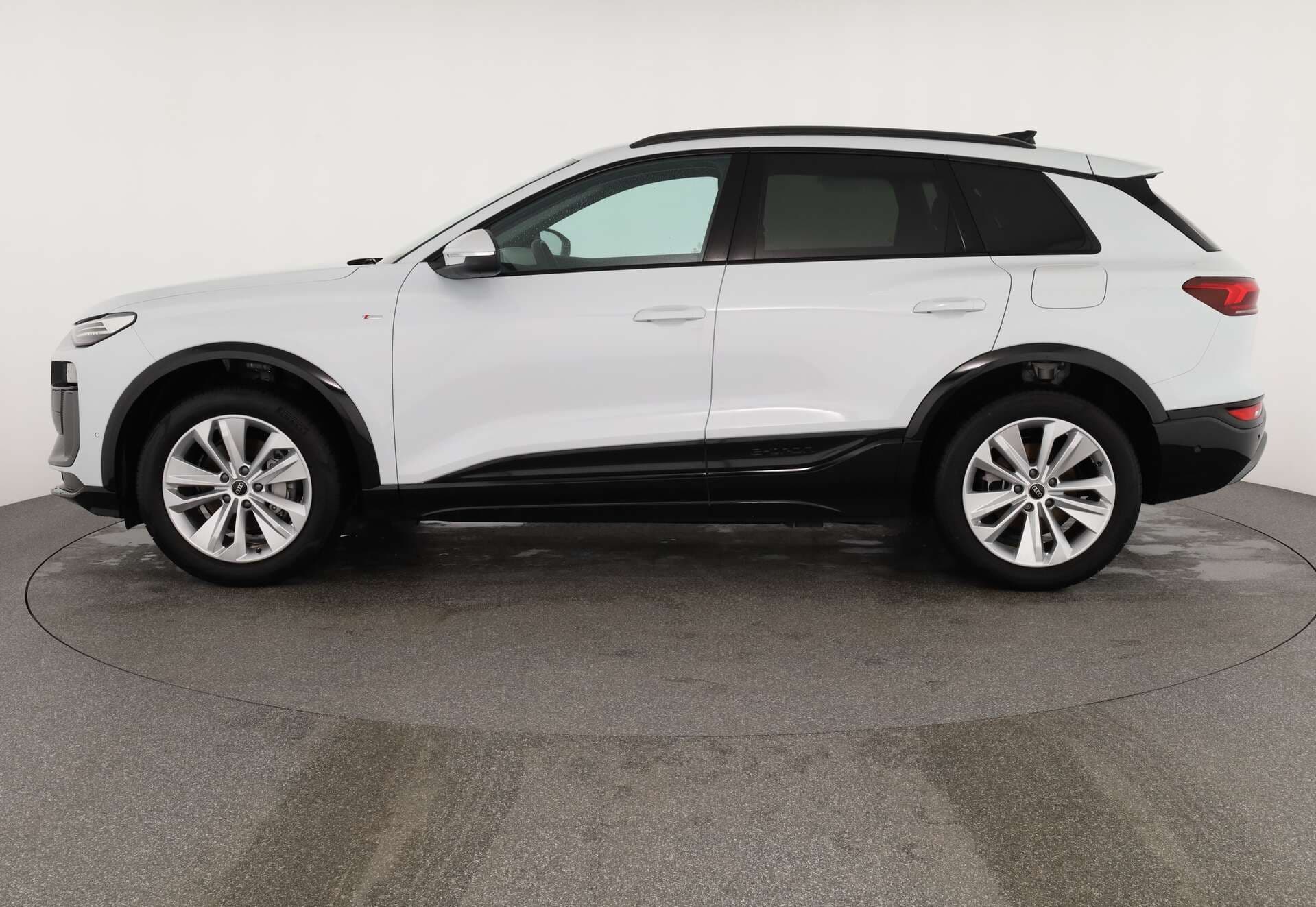 AUDI Q6 SUV, photo 4 sur 17