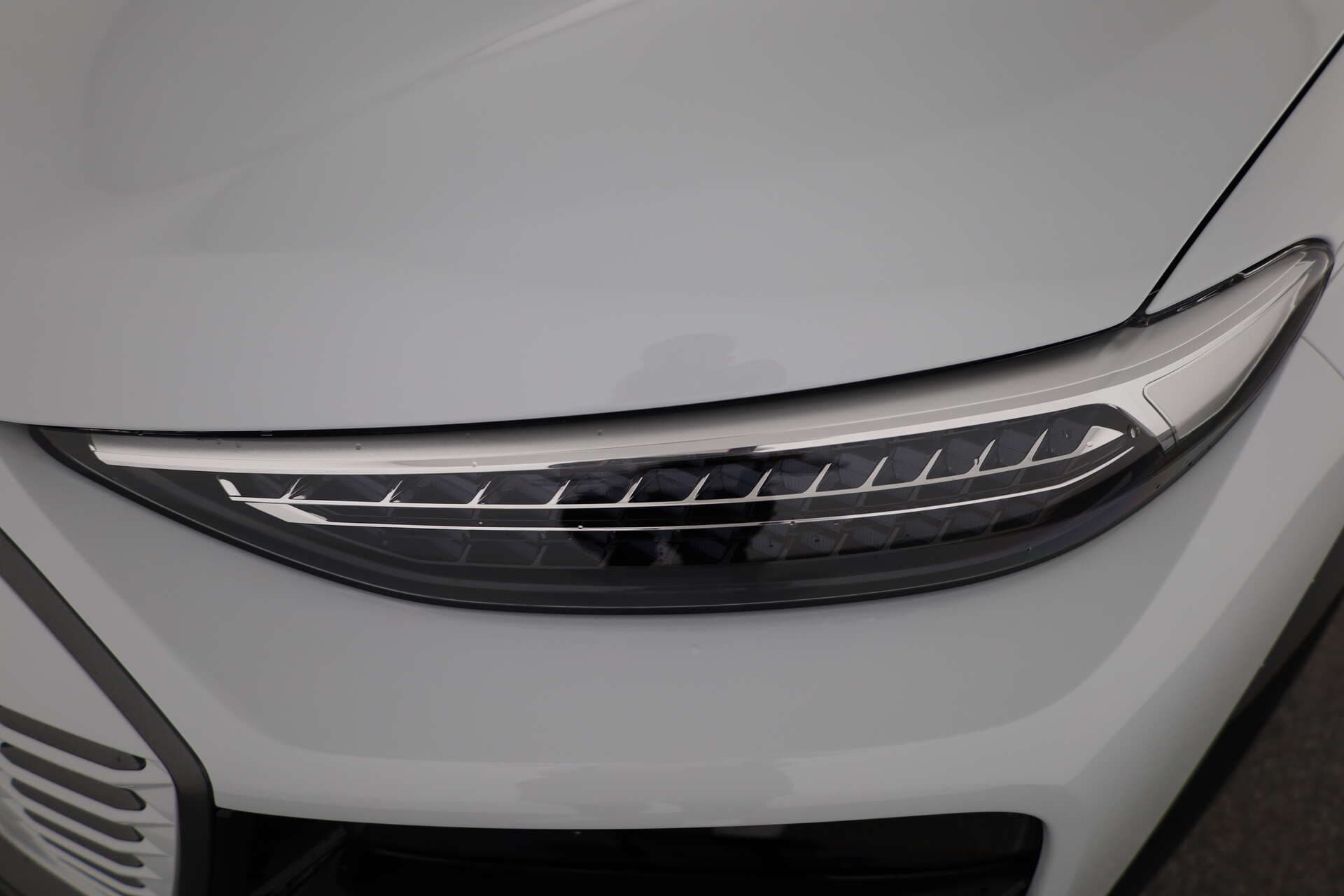 AUDI Q6 SUV, photo 6 sur 17
