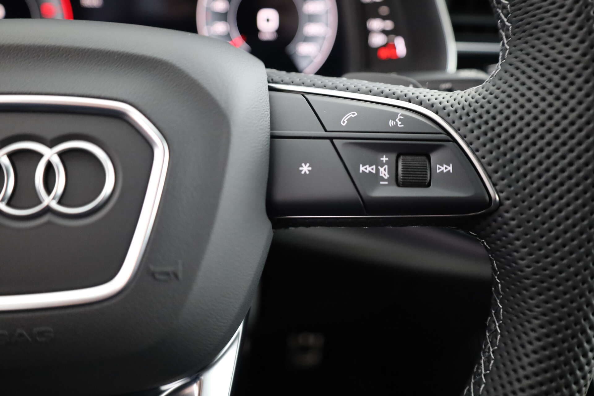 AUDI Q7, photo 14 sur 17