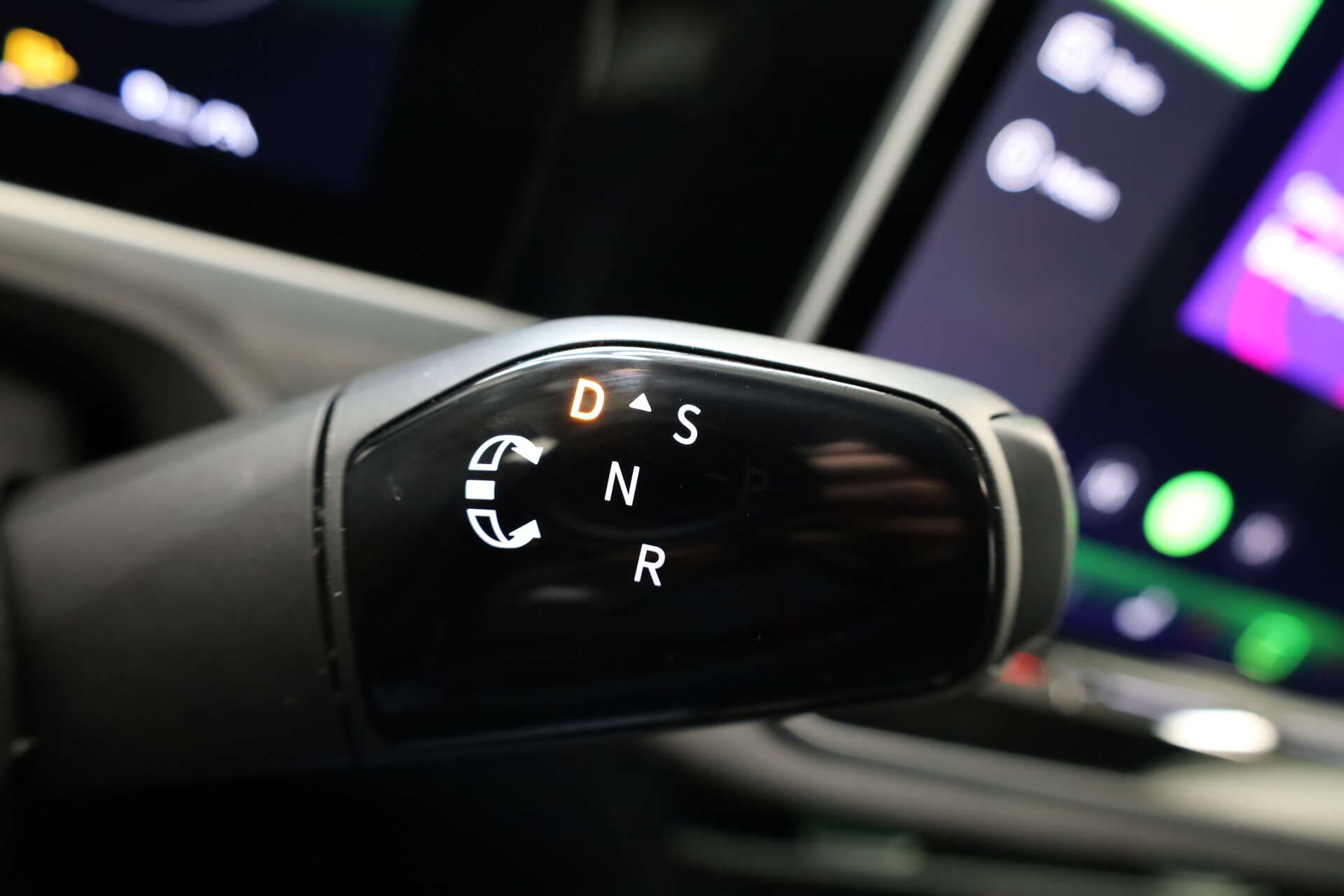 VOLKSWAGEN Passat, photo 11 sur 17