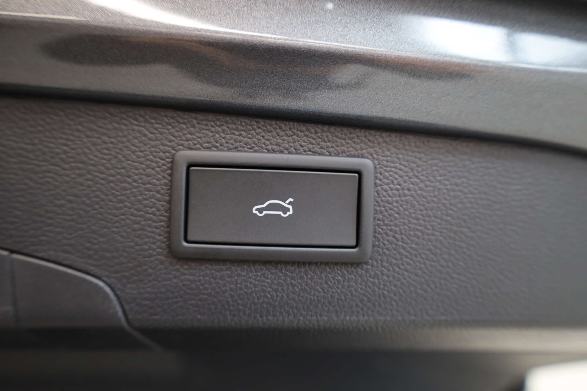 VOLKSWAGEN Passat, photo 15 sur 17