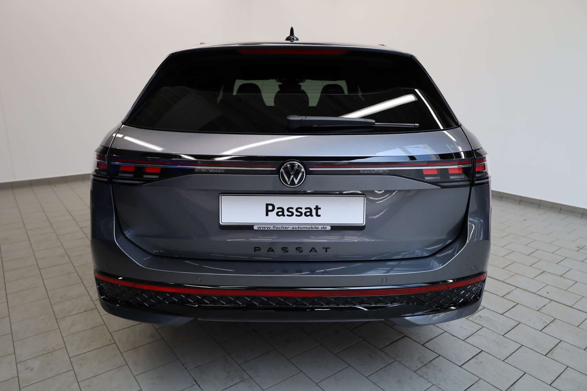 VOLKSWAGEN Passat, photo 3 sur 17