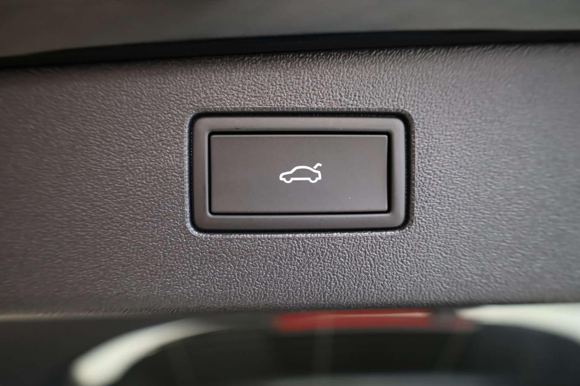 VOLKSWAGEN Tiguan, photo 15 sur 17