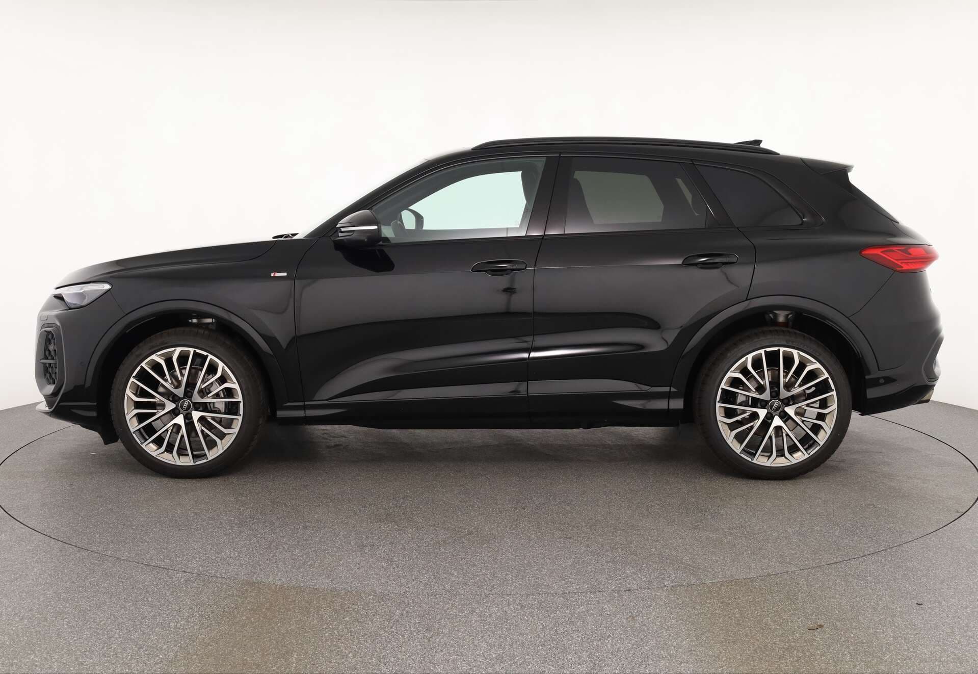 AUDI Q5, photo 4 sur 17