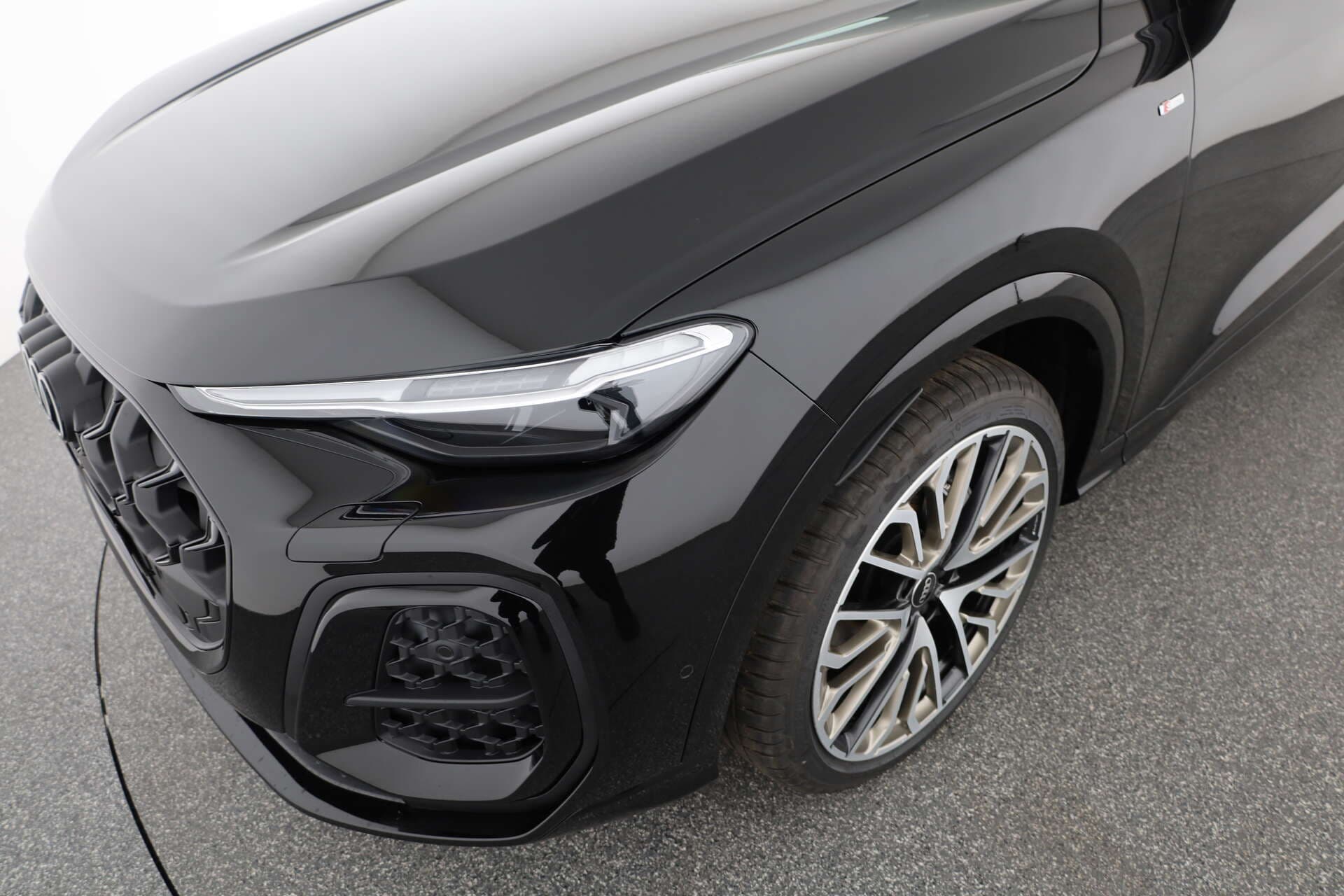 AUDI Q5, photo 6 sur 17