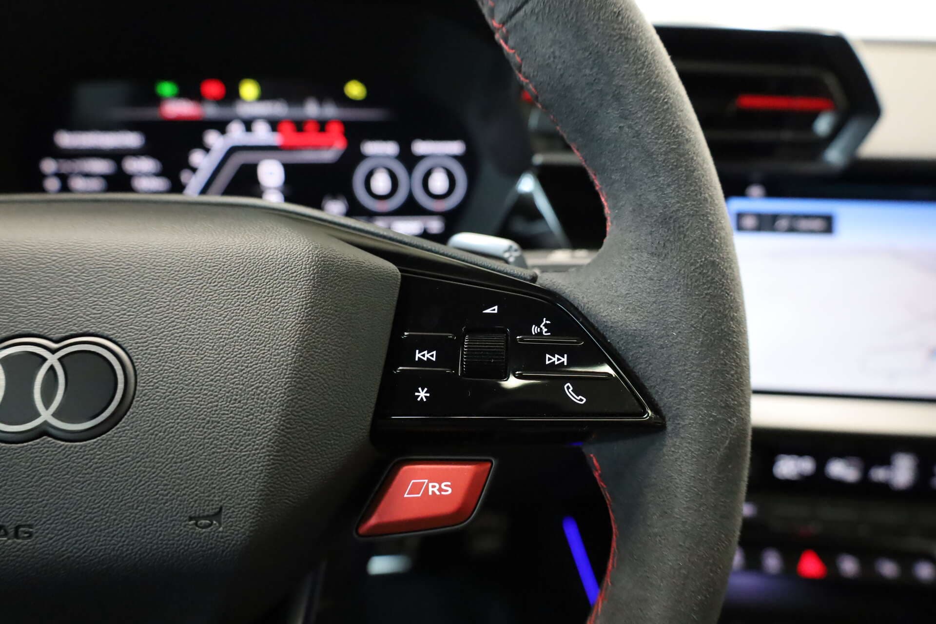 AUDI RS3 Limousine, photo 15 sur 17