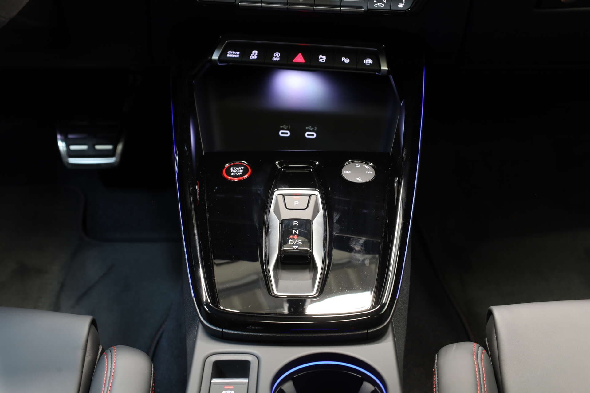 AUDI RS3 Limousine, photo 17 sur 17