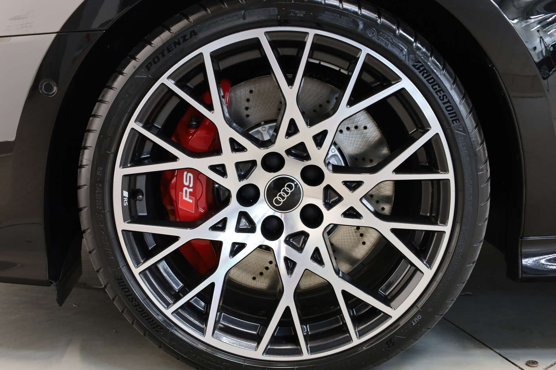 AUDI RS3 Limousine, photo 7 sur 17