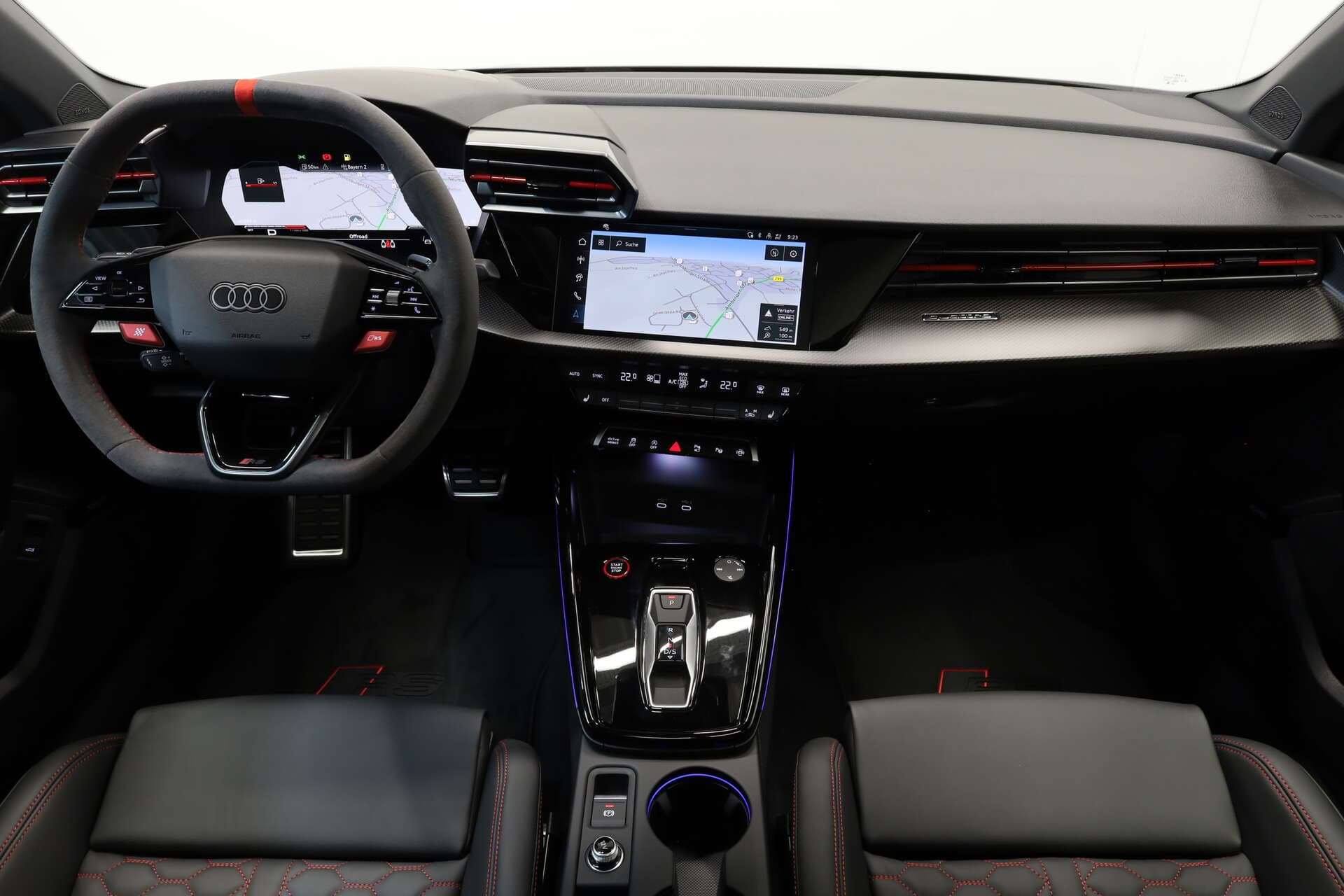 AUDI RS3 Limousine, photo 8 sur 17