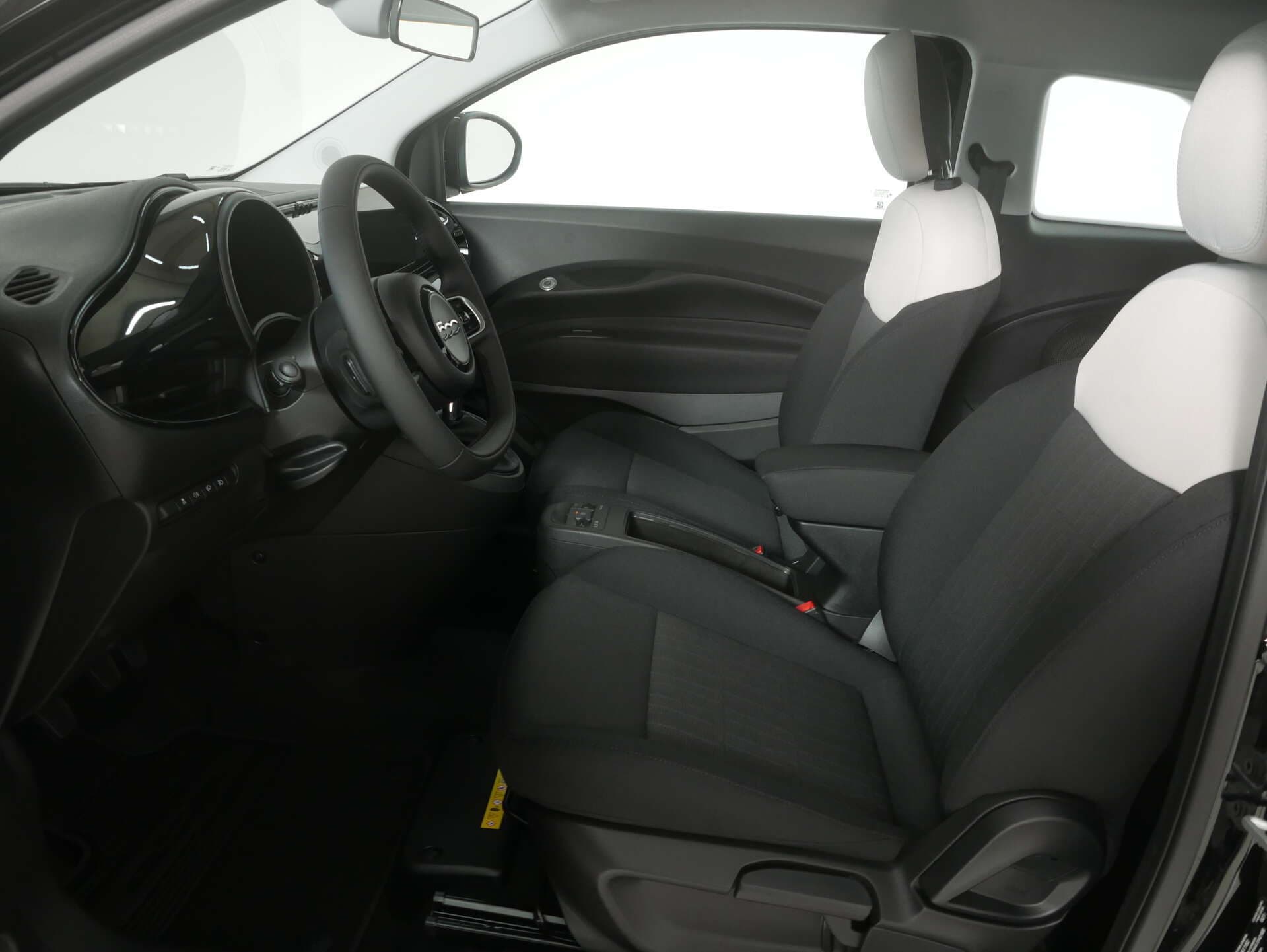 FIAT 500 Hybrid, photo 9 sur 17