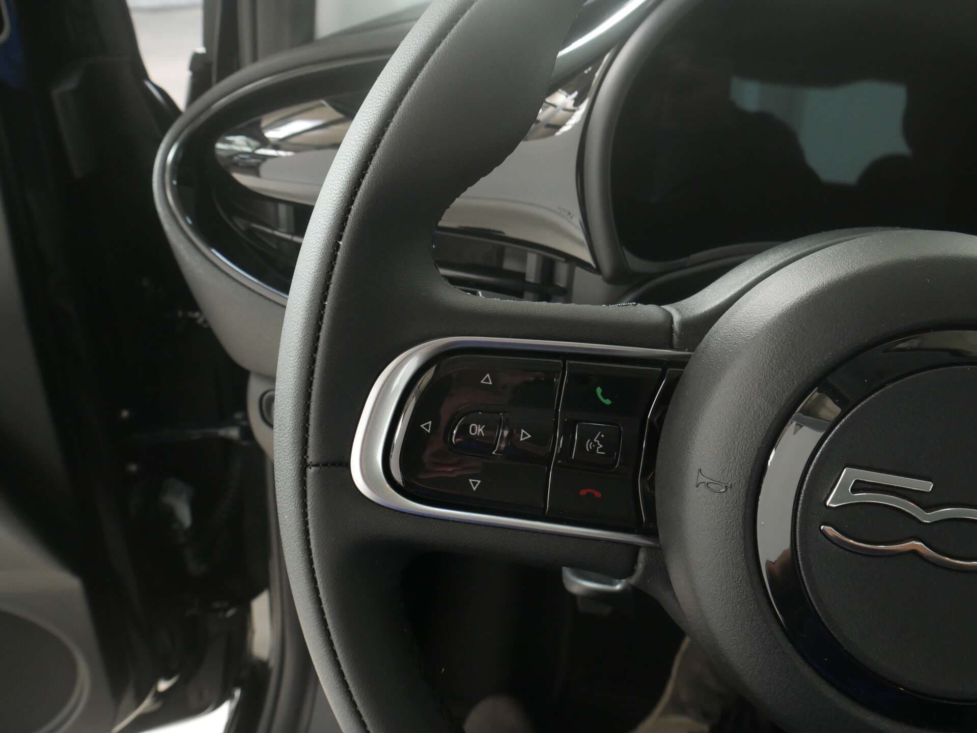 FIAT 500 Hybrid, photo 11 sur 17