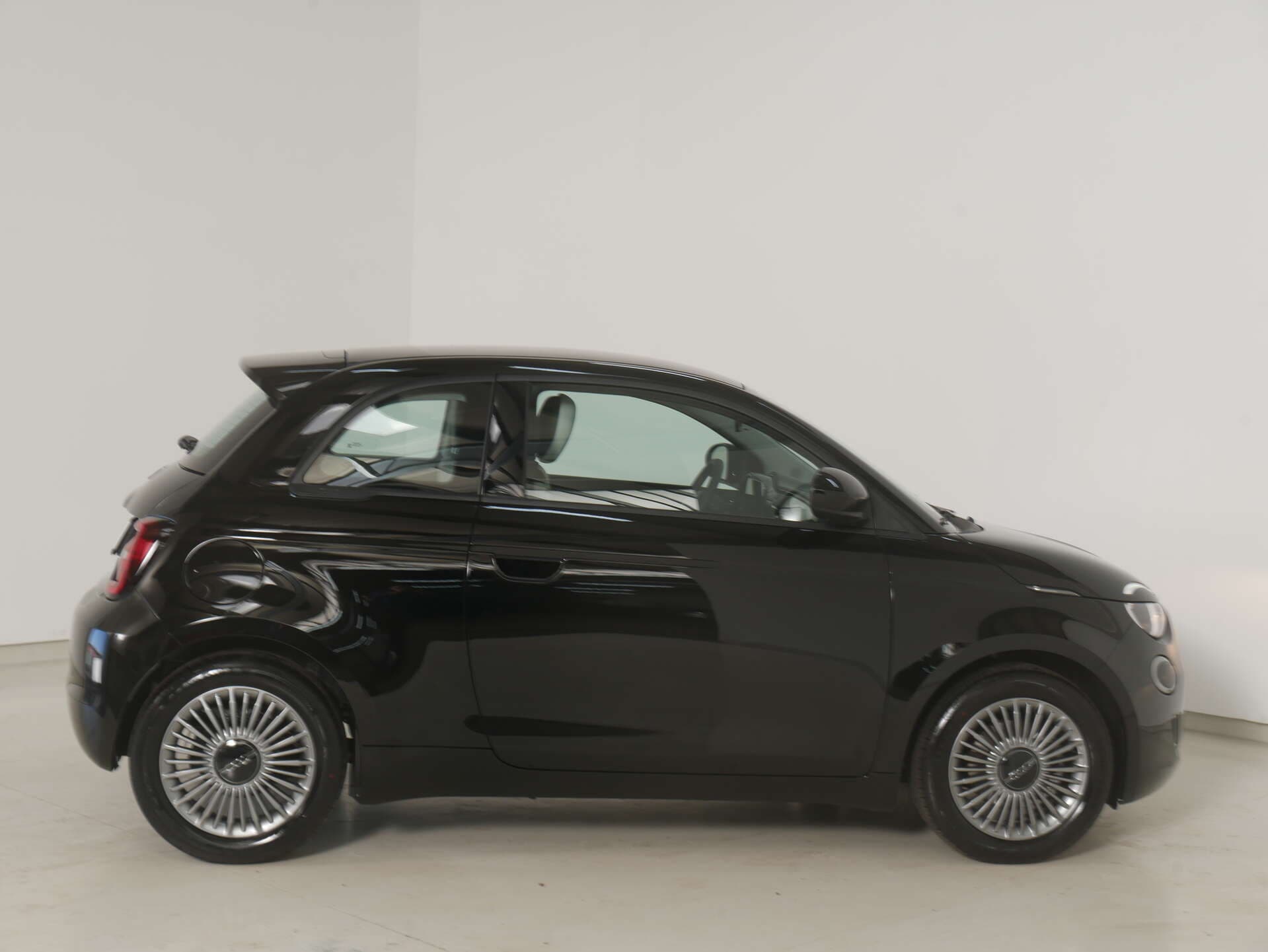 FIAT 500 Hybrid, photo 8 sur 17