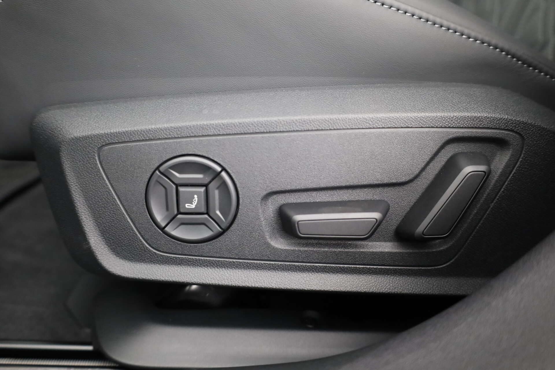 AUDI A6 Avant, photo 17 sur 17